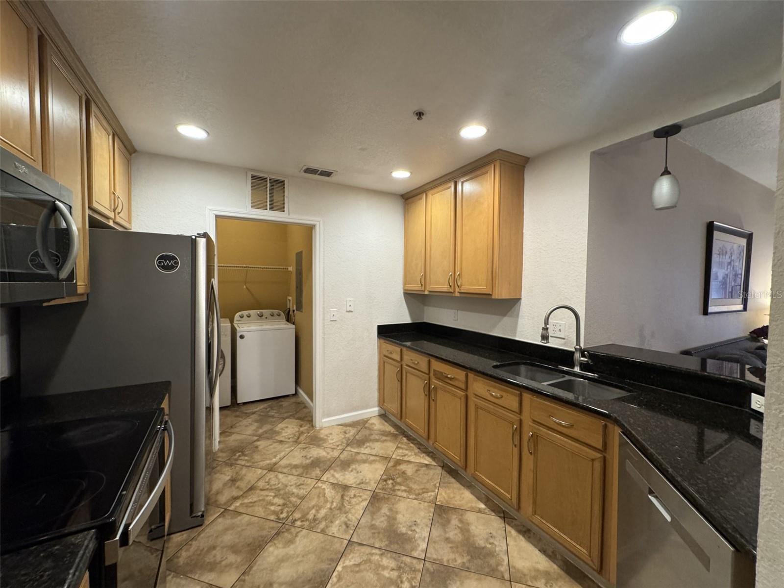 3351 WHITESTONE CIR #302, KISSIMMEE, FL, 34741
