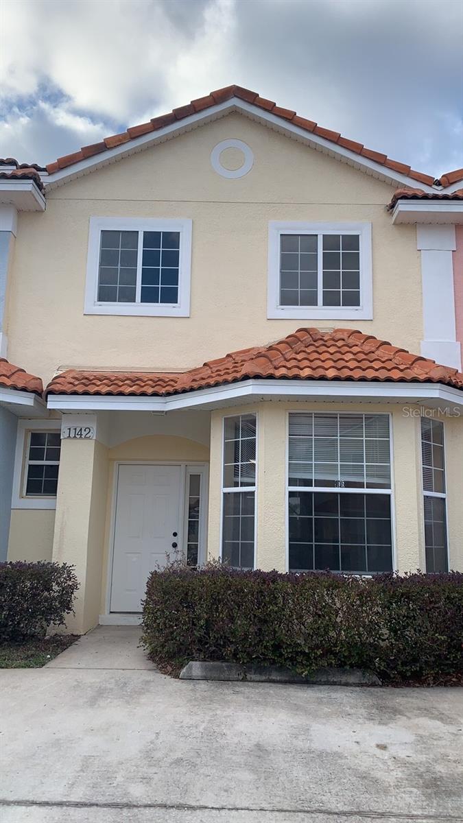 1142 S BEACH CIR, KISSIMMEE, FL, 34746
