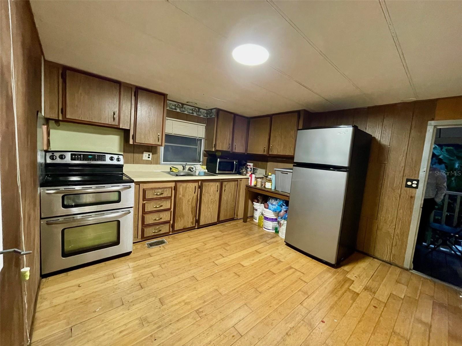 215 4TH ST, ORLANDO, FL, 32824