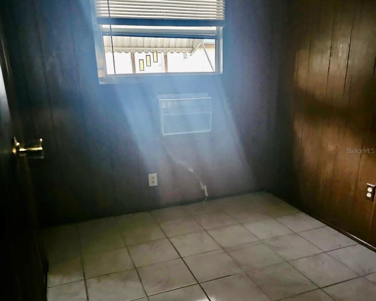 215 4TH ST, ORLANDO, FL, 32824