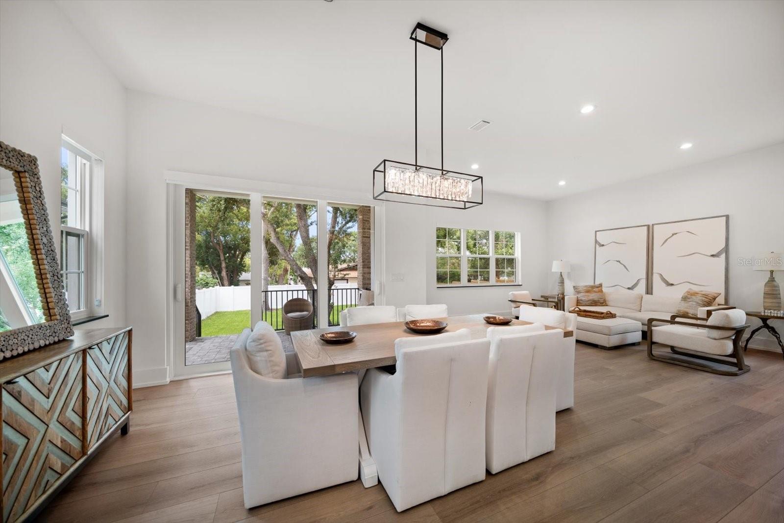 1046 BASS BLVD, DUNEDIN, FL, 34698