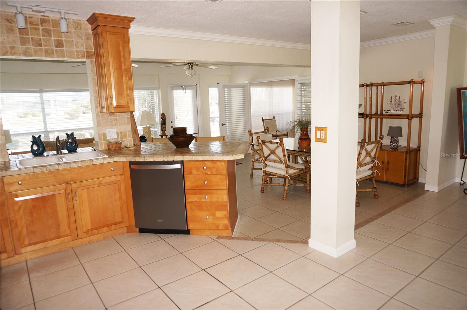 721 BRENDA CT, PUNTA GORDA, FL, 33950