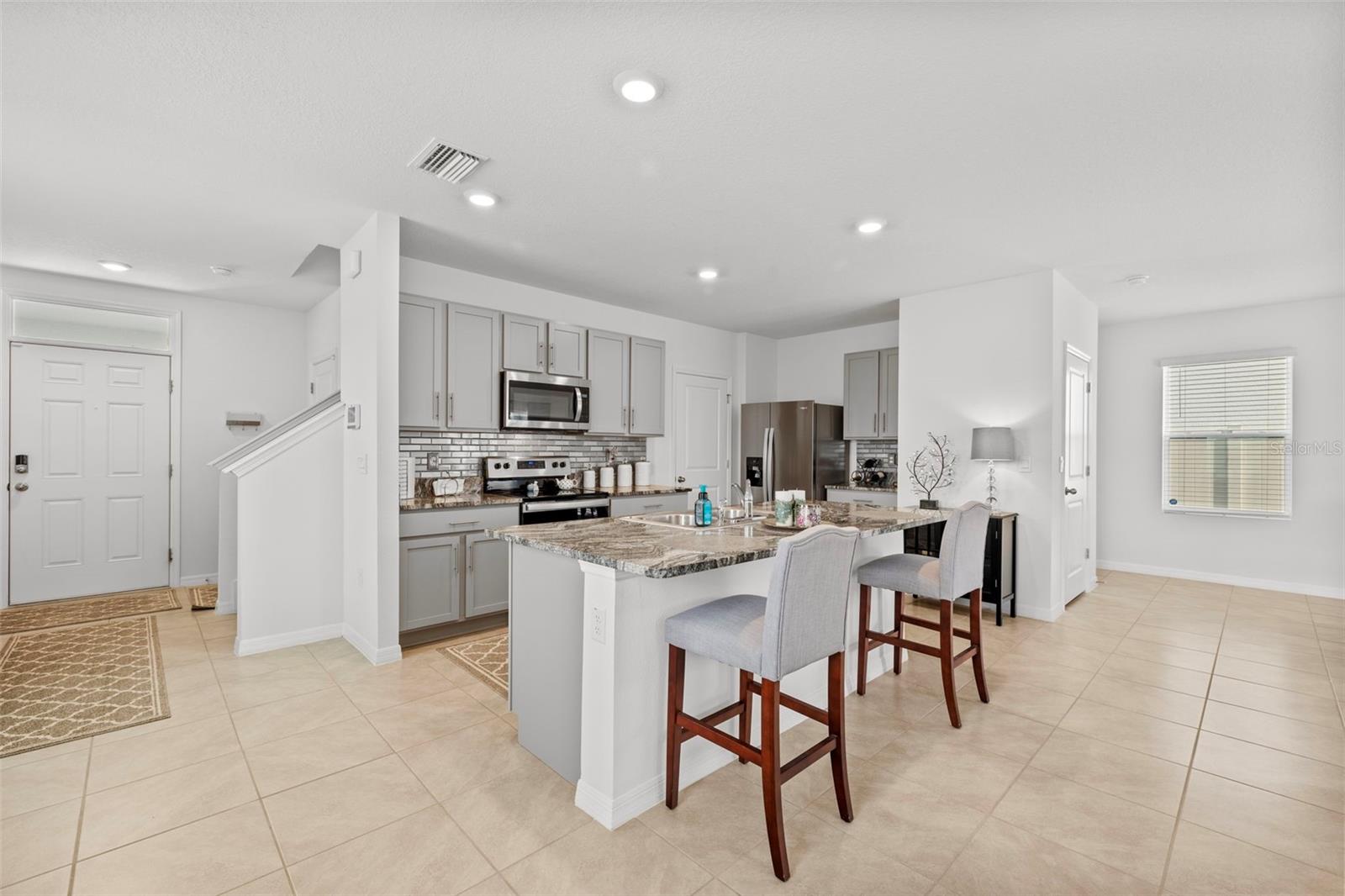 16961 OVAL RUM DR, WIMAUMA, FL, 33598