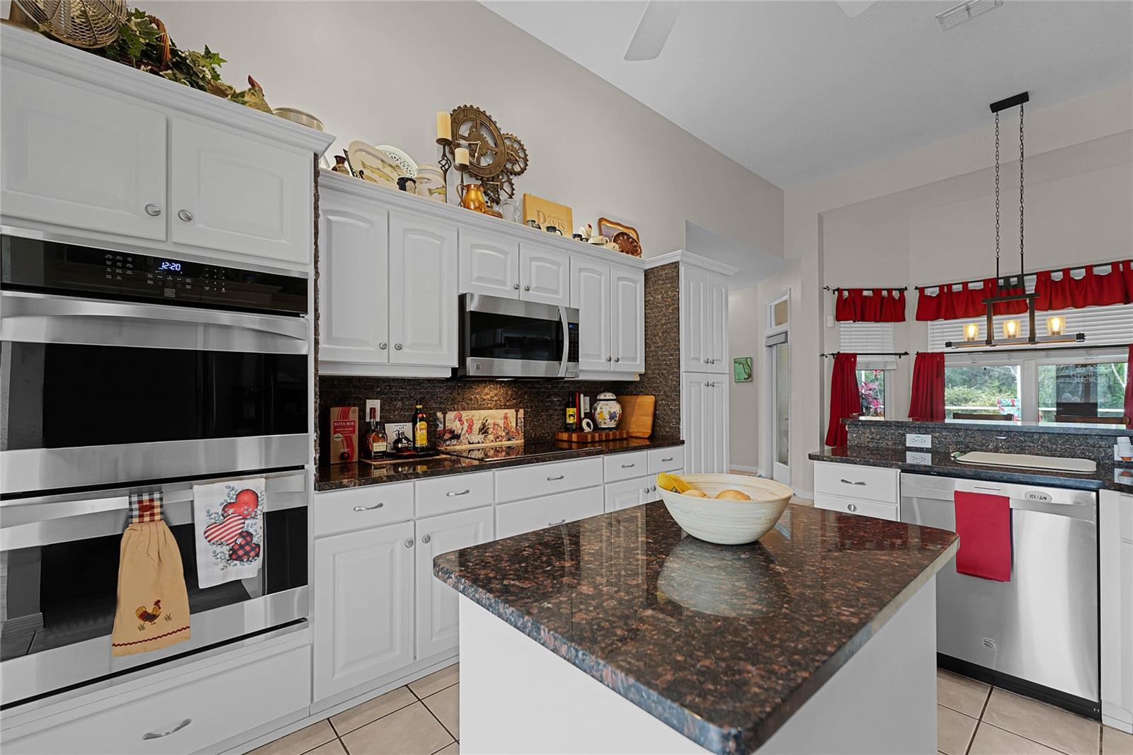 466 SHAW LAKE RD, PIERSON, FL, 32180