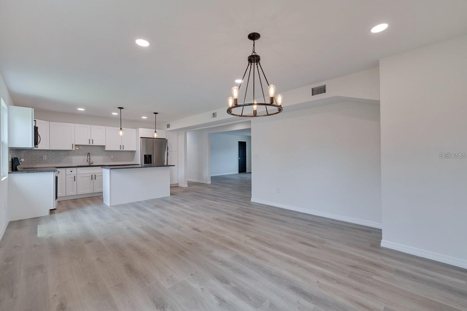 2596 52ND AVE N, ST PETERSBURG, FL, 33714
