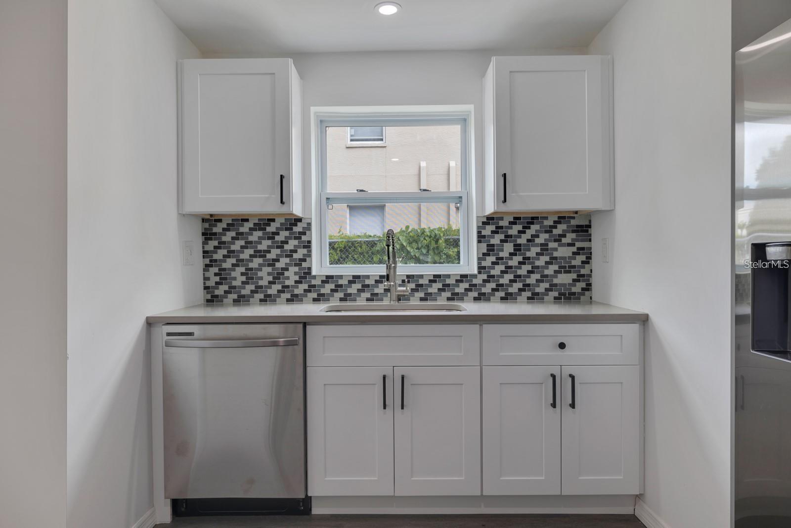 2596 52ND AVE N, ST PETERSBURG, FL, 33714