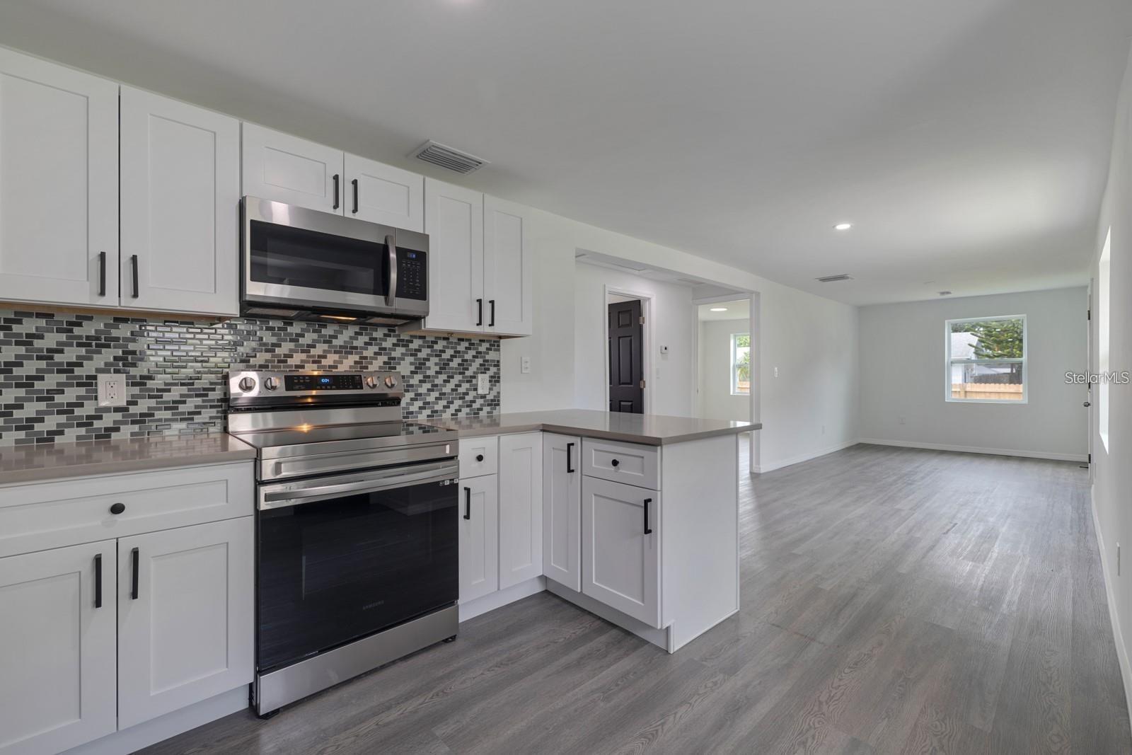 2596 52ND AVE N, ST PETERSBURG, FL, 33714