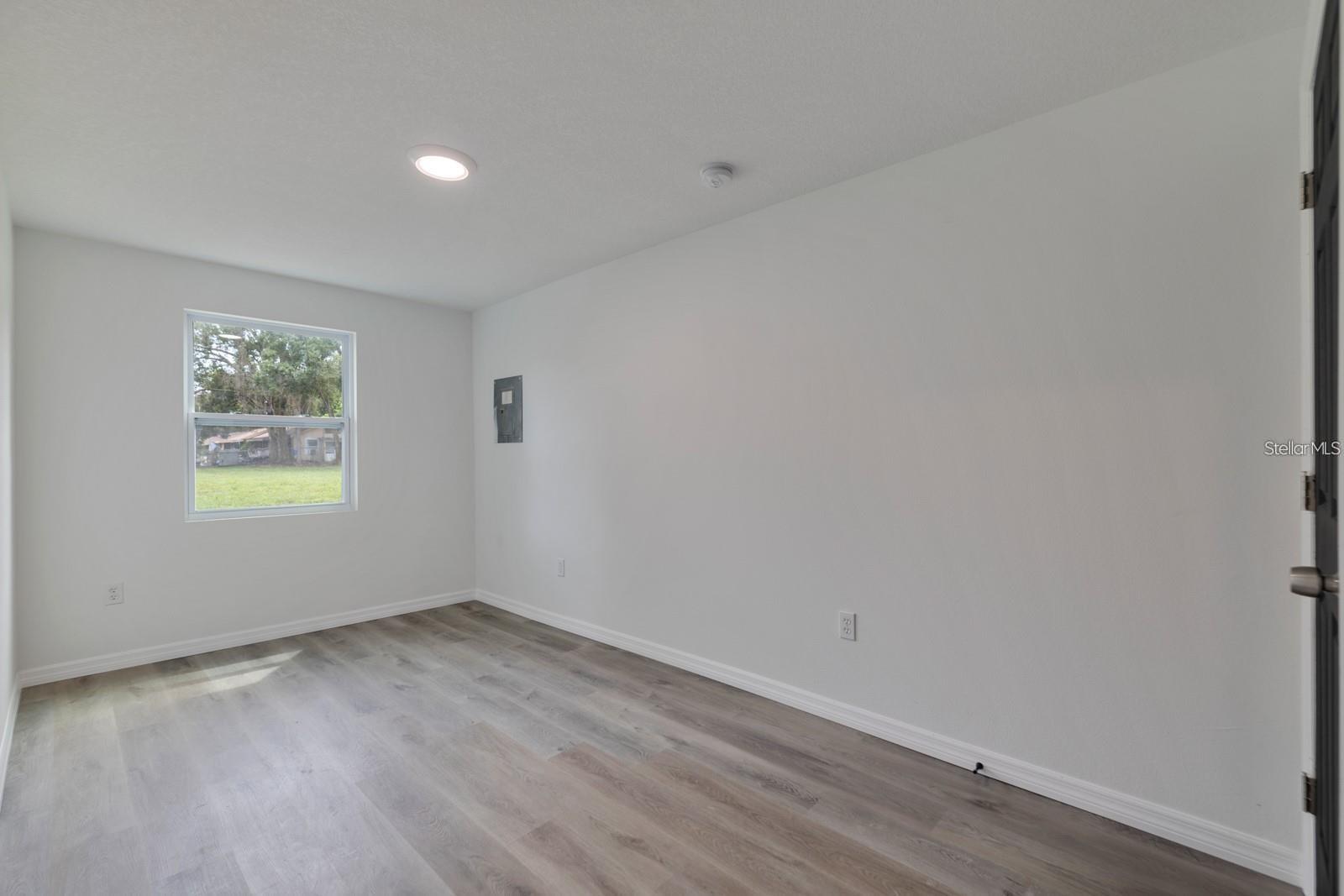 2596 52ND AVE N, ST PETERSBURG, FL, 33714