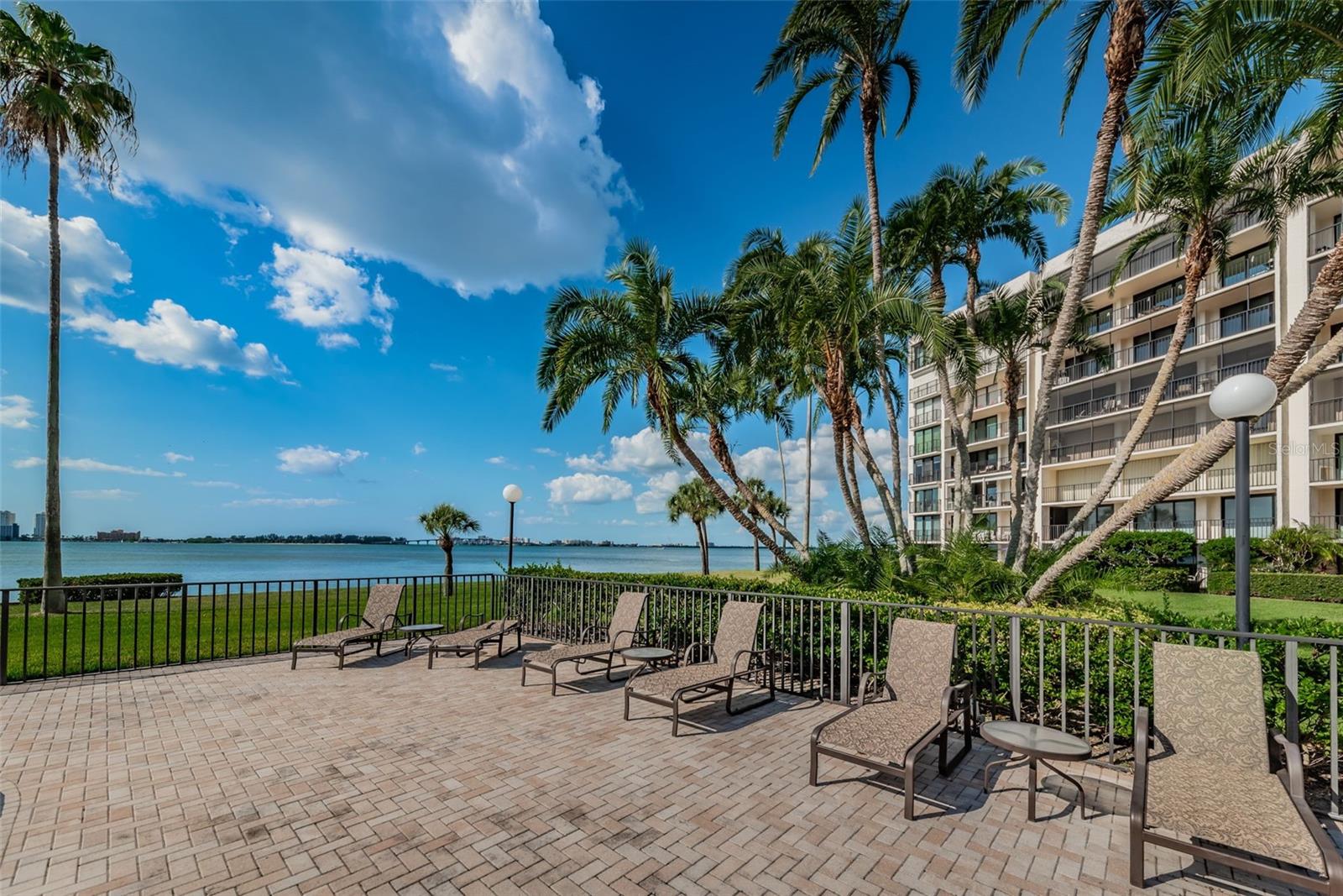 100 OAKMONT LN #602, BELLEAIR, FL, 33756