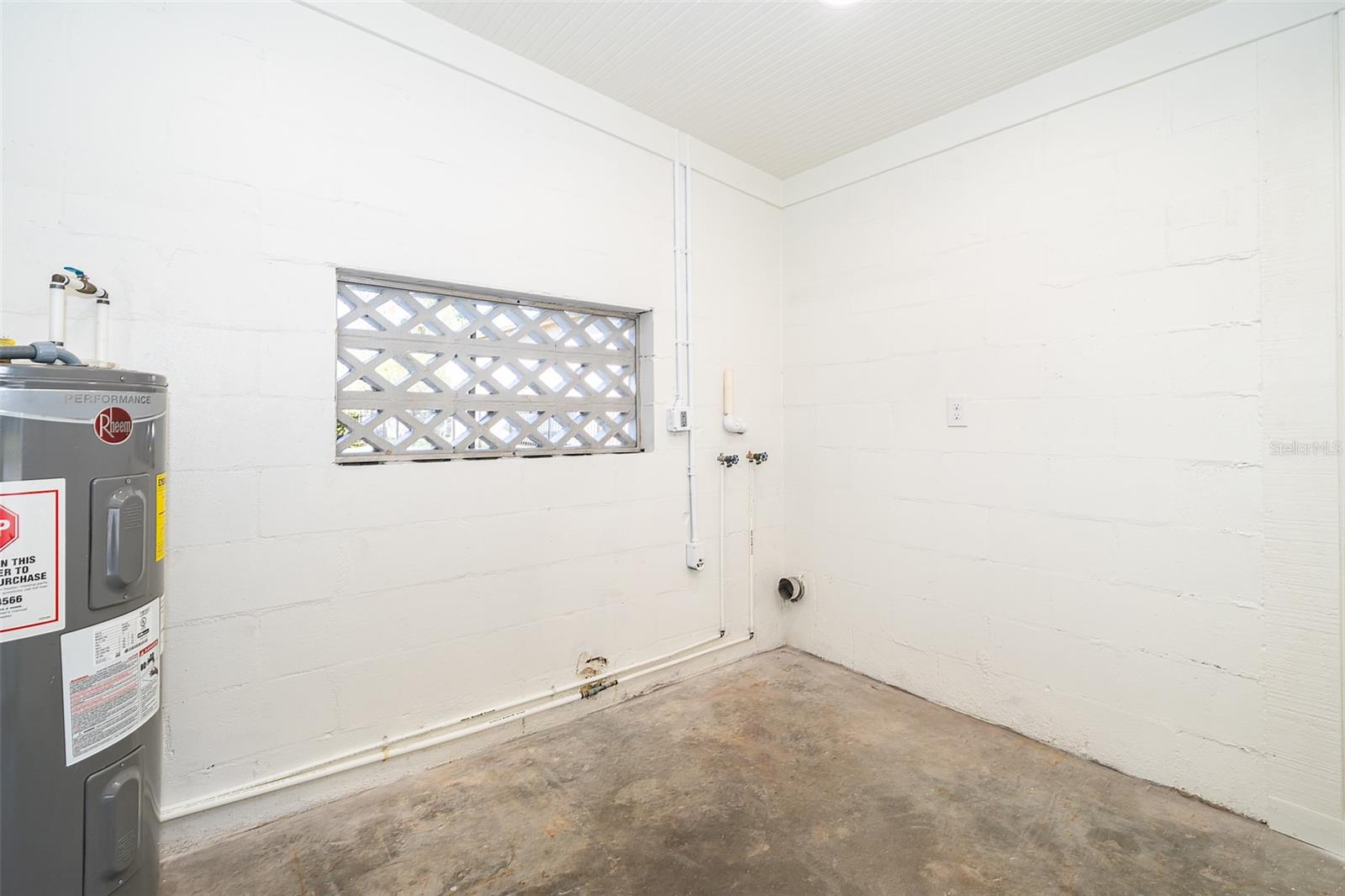 5416 PARKWAY DR, BELLE ISLE, FL, 32809