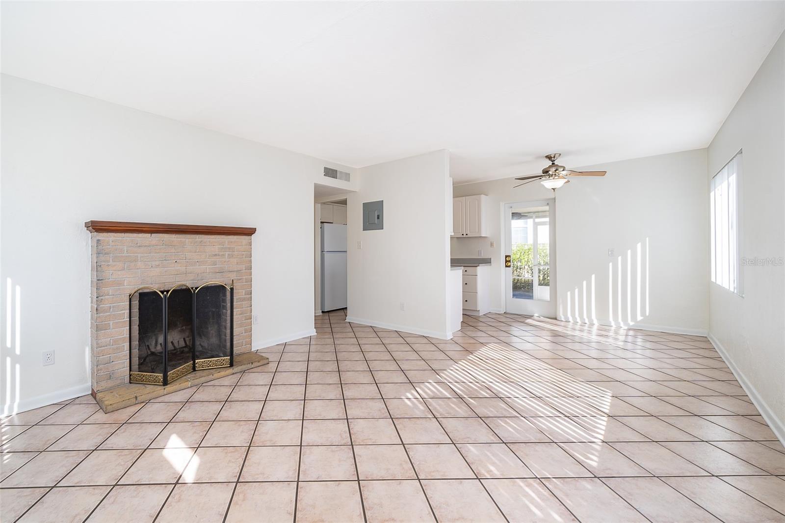 5416 PARKWAY DR, BELLE ISLE, FL, 32809