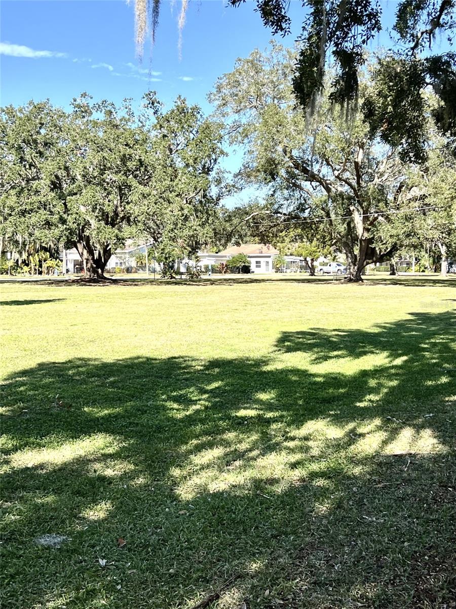 5416 PARKWAY DR, BELLE ISLE, FL, 32809