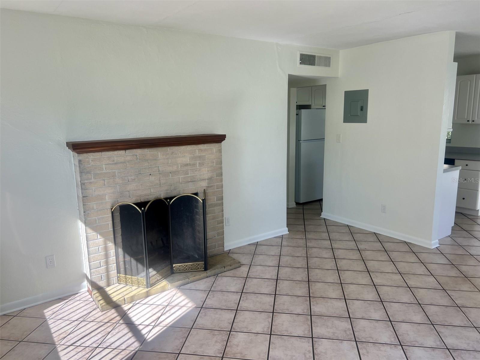 5416 PARKWAY DR, BELLE ISLE, FL, 32809