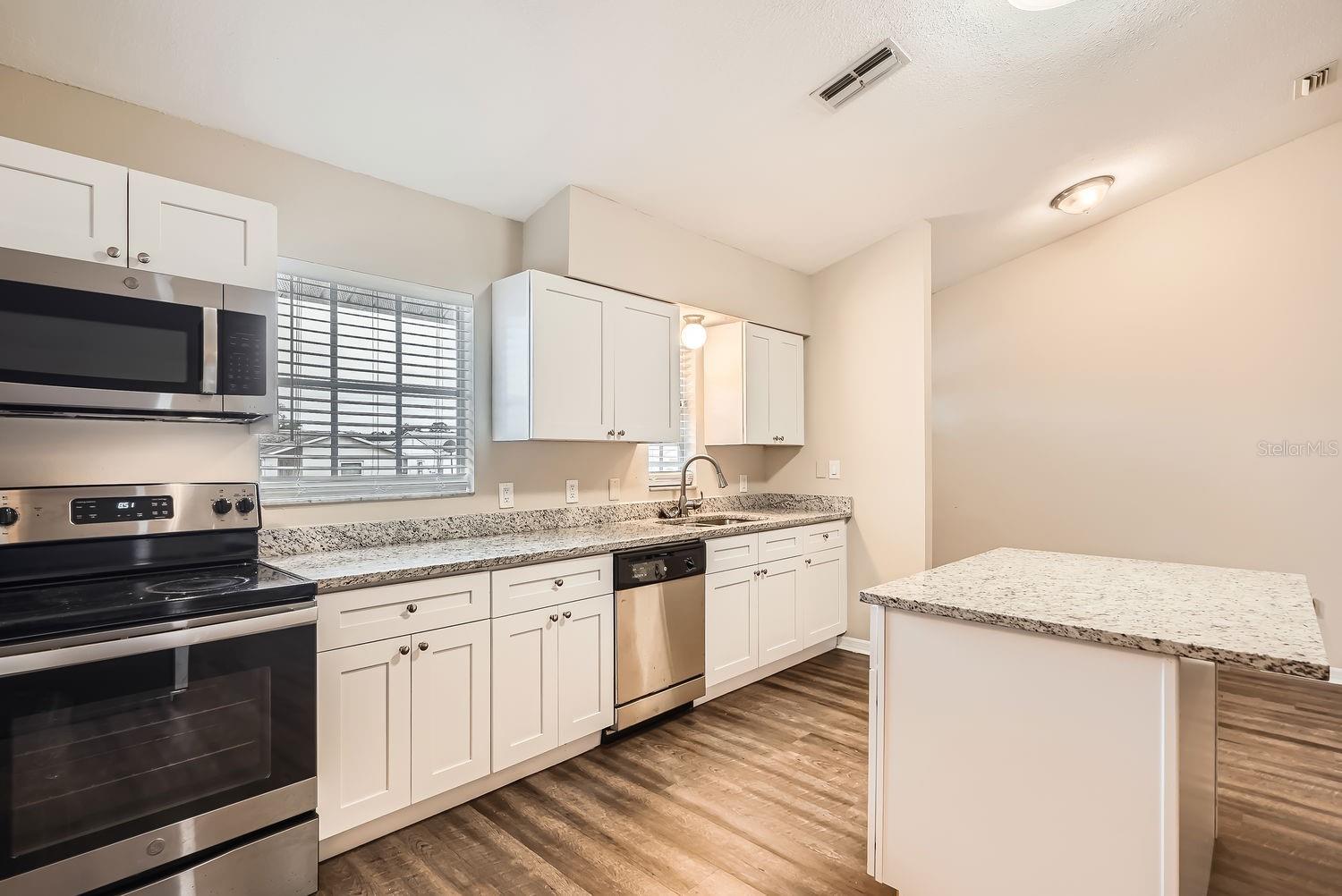 11606 NATURE TRL, PORT RICHEY, FL, 34668