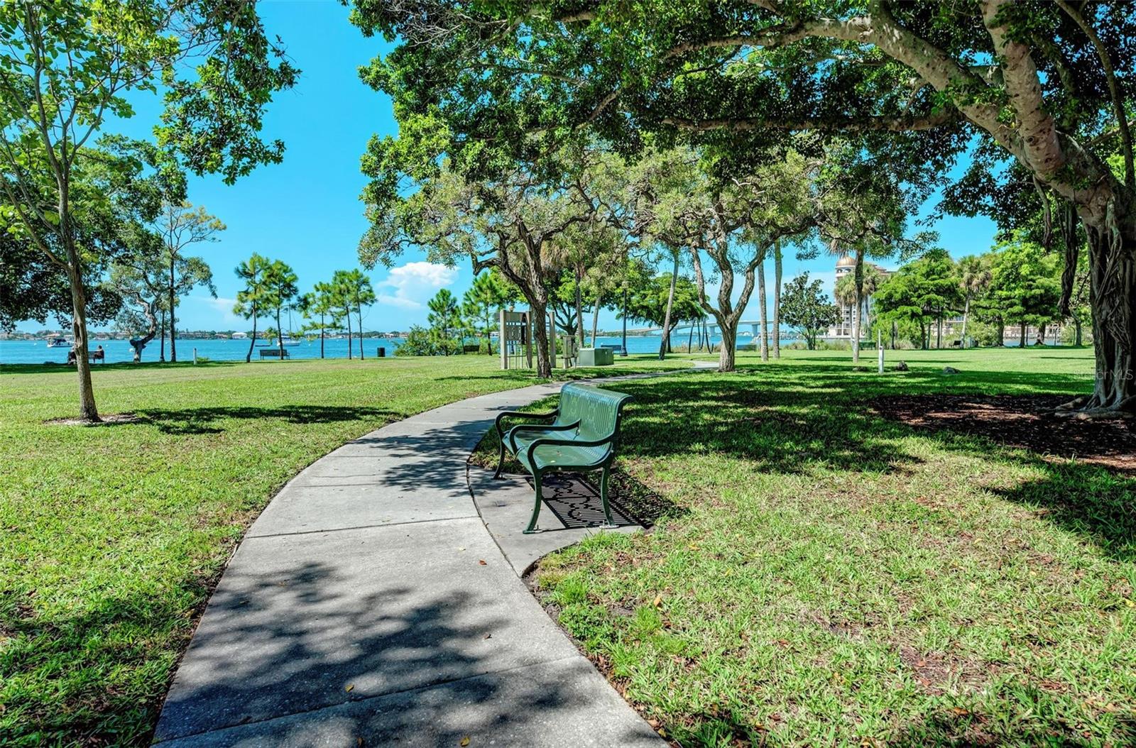 350 S POLK DR #303, SARASOTA, FL, 34236