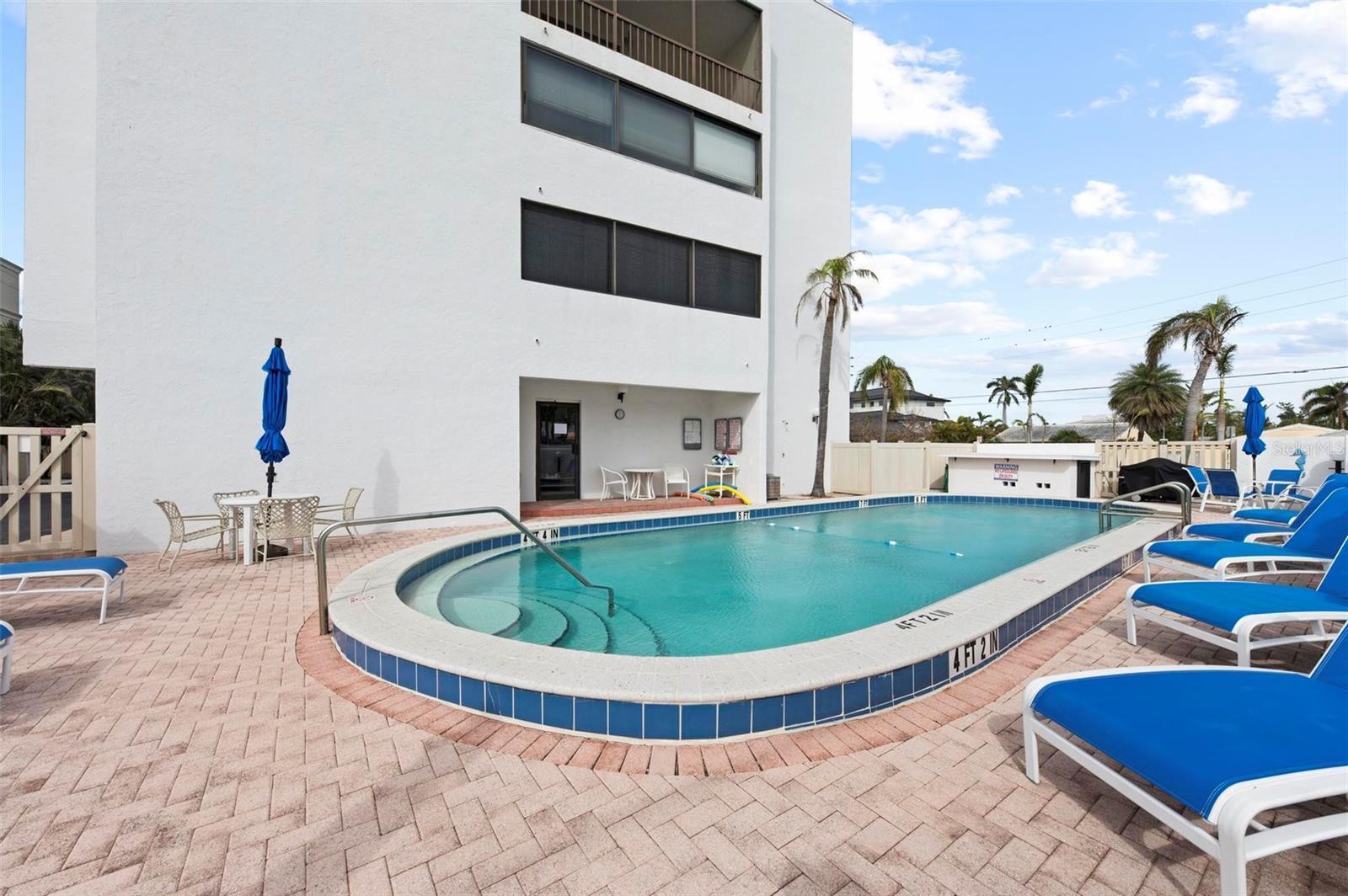 350 S POLK DR #303, SARASOTA, FL, 34236