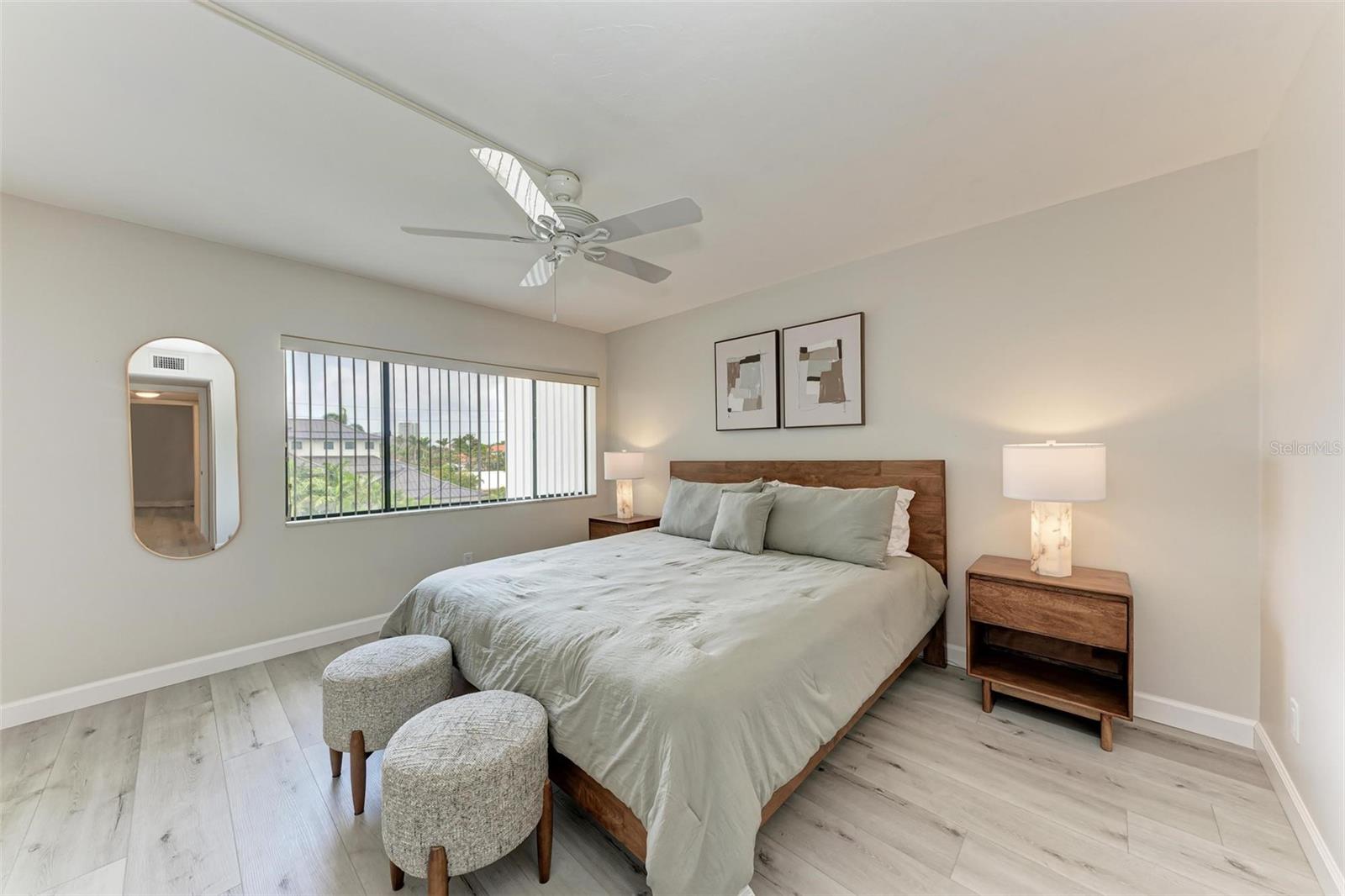 350 S POLK DR #303, SARASOTA, FL, 34236