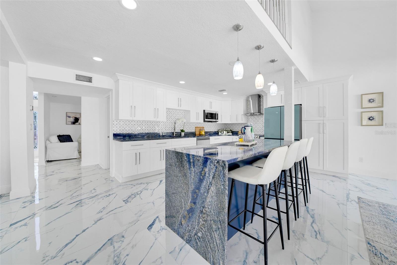 2735 PARK ST N, ST PETERSBURG, FL, 33710