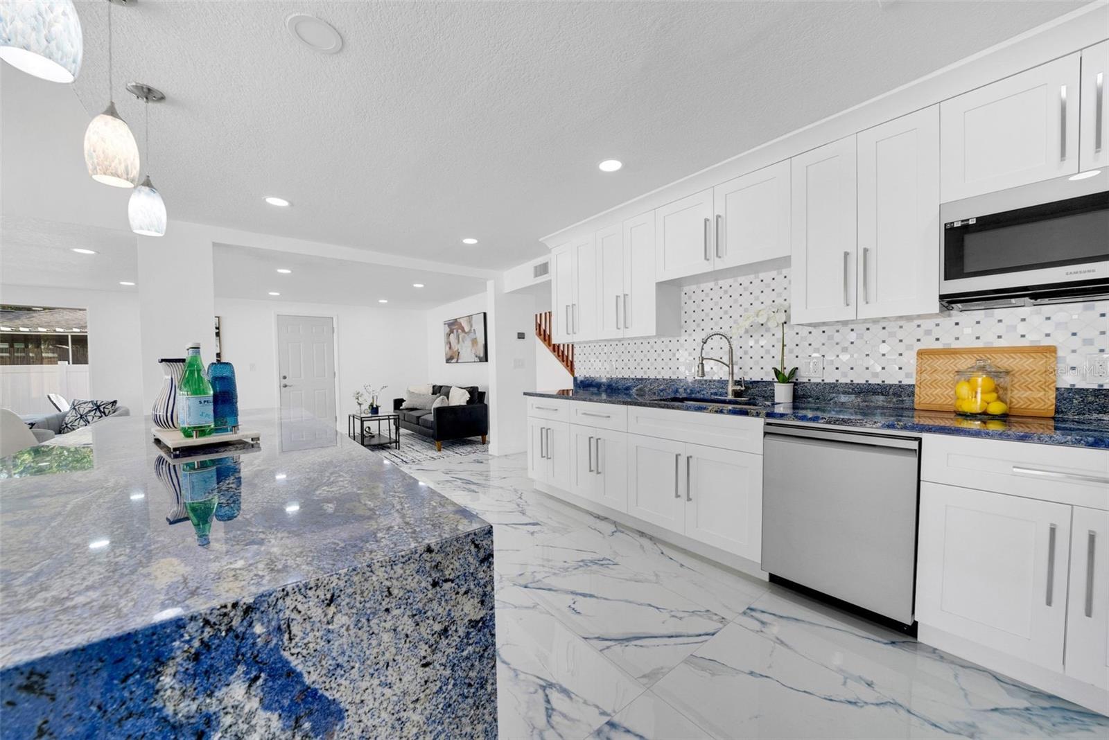 2735 PARK ST N, ST PETERSBURG, FL, 33710
