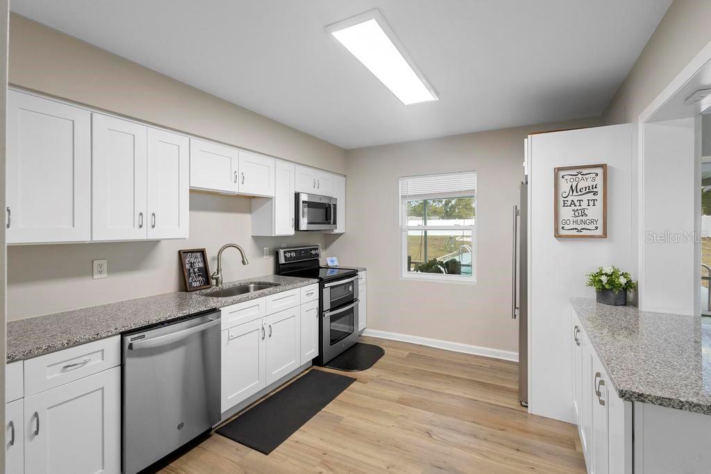 54 MAGNOLIA DR, DEBARY, FL, 32713