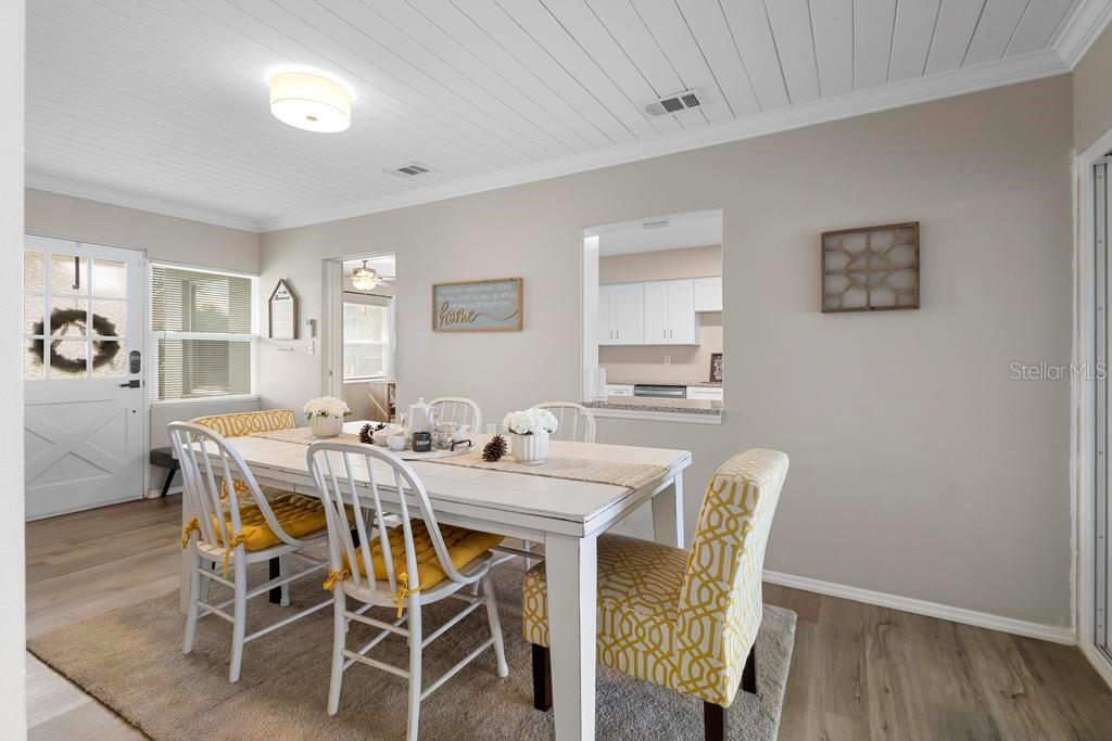 54 MAGNOLIA DR, DEBARY, FL, 32713