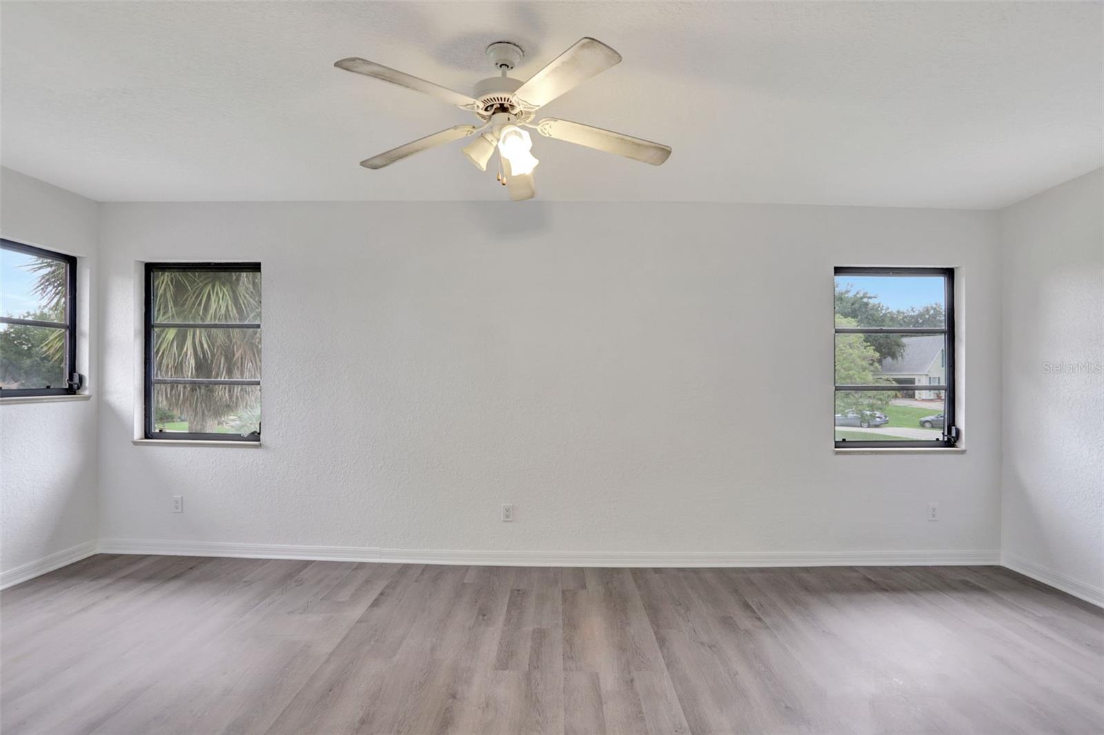 10420 VISTA DEL SOL CIR, CLERMONT, FL, 34711