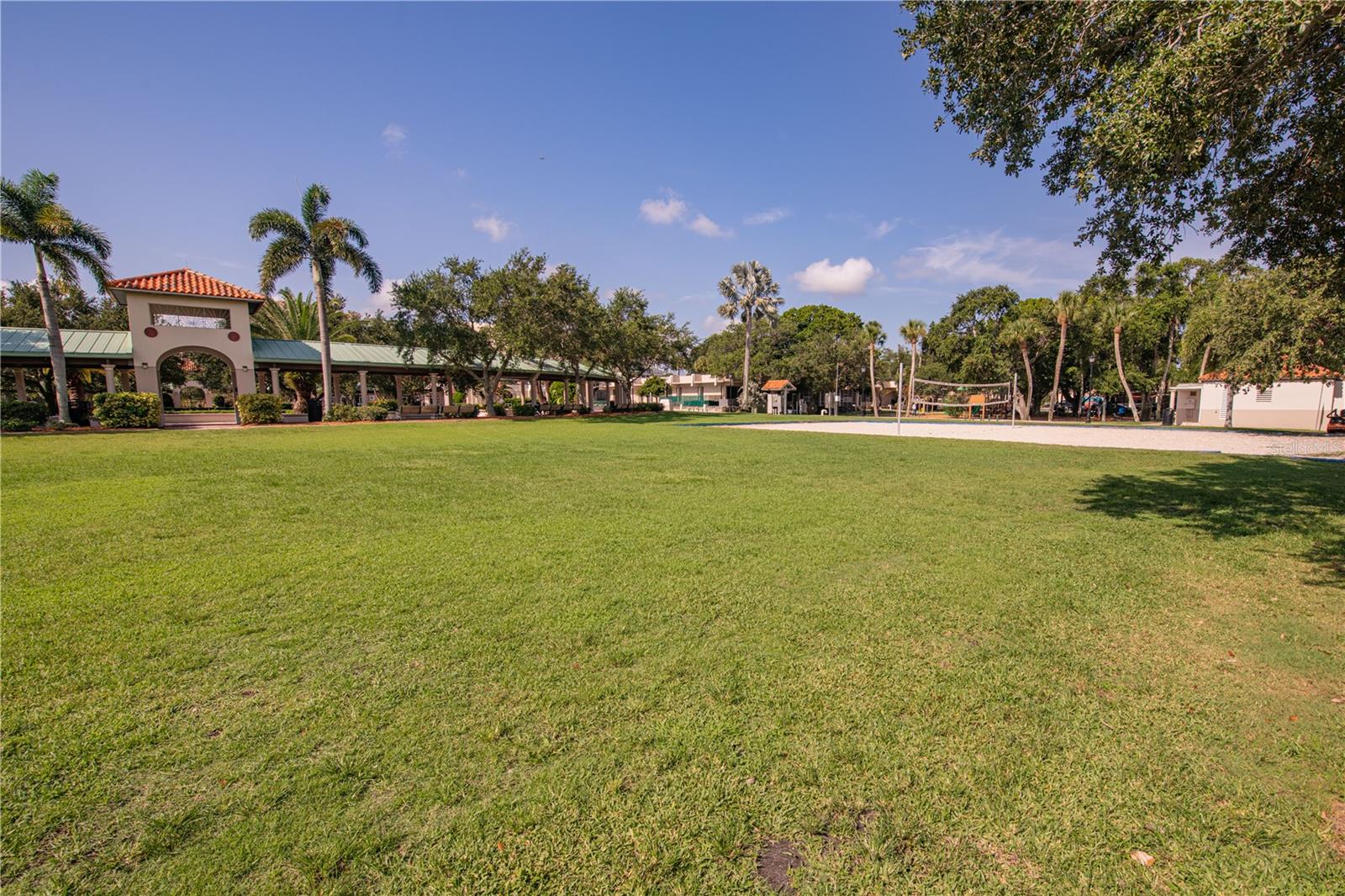 1613 N INDIAN RIVER DR, COCOA, FL, 32922