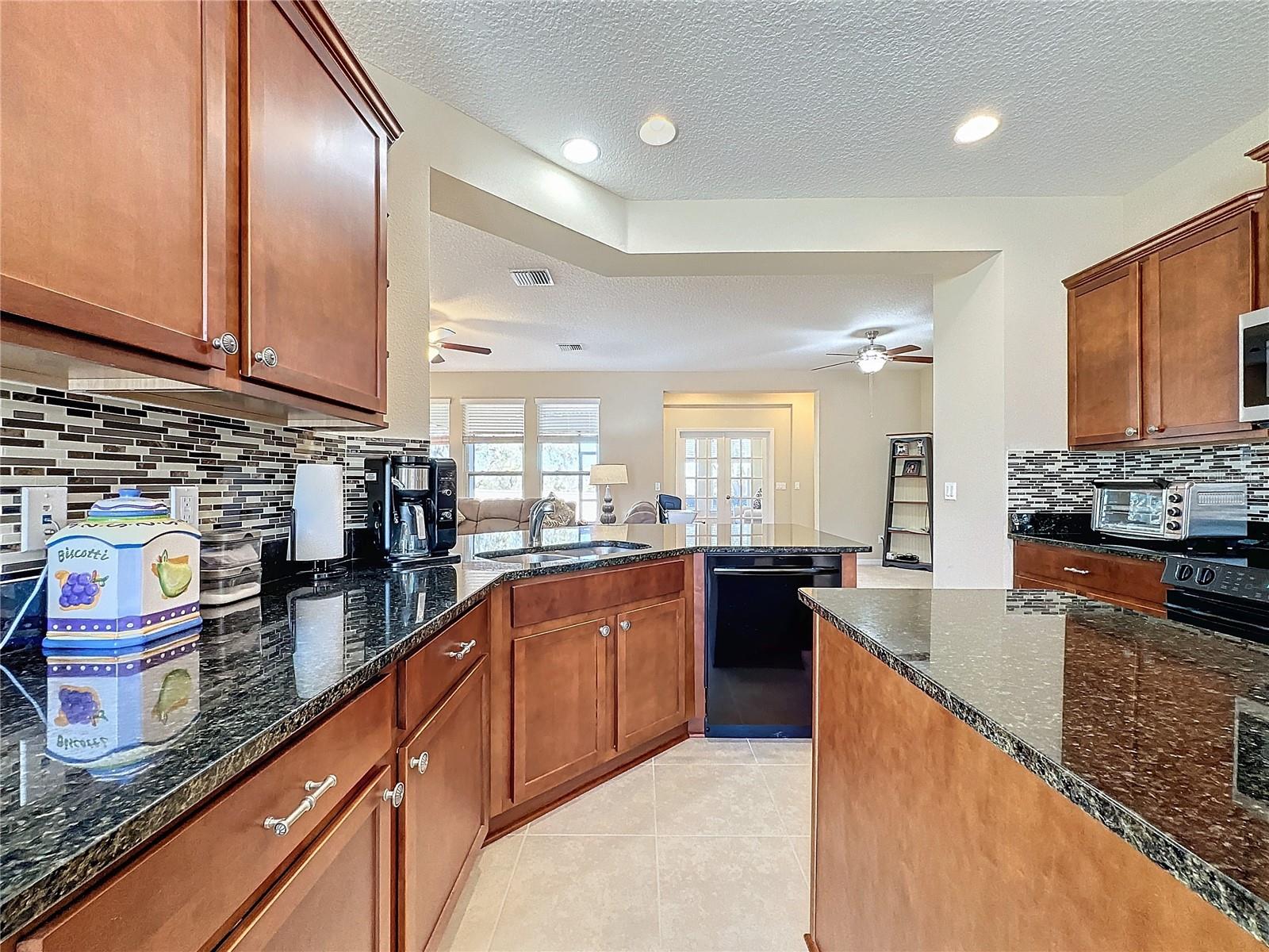 409 SILVER MAPLE RD, GROVELAND, FL, 34736