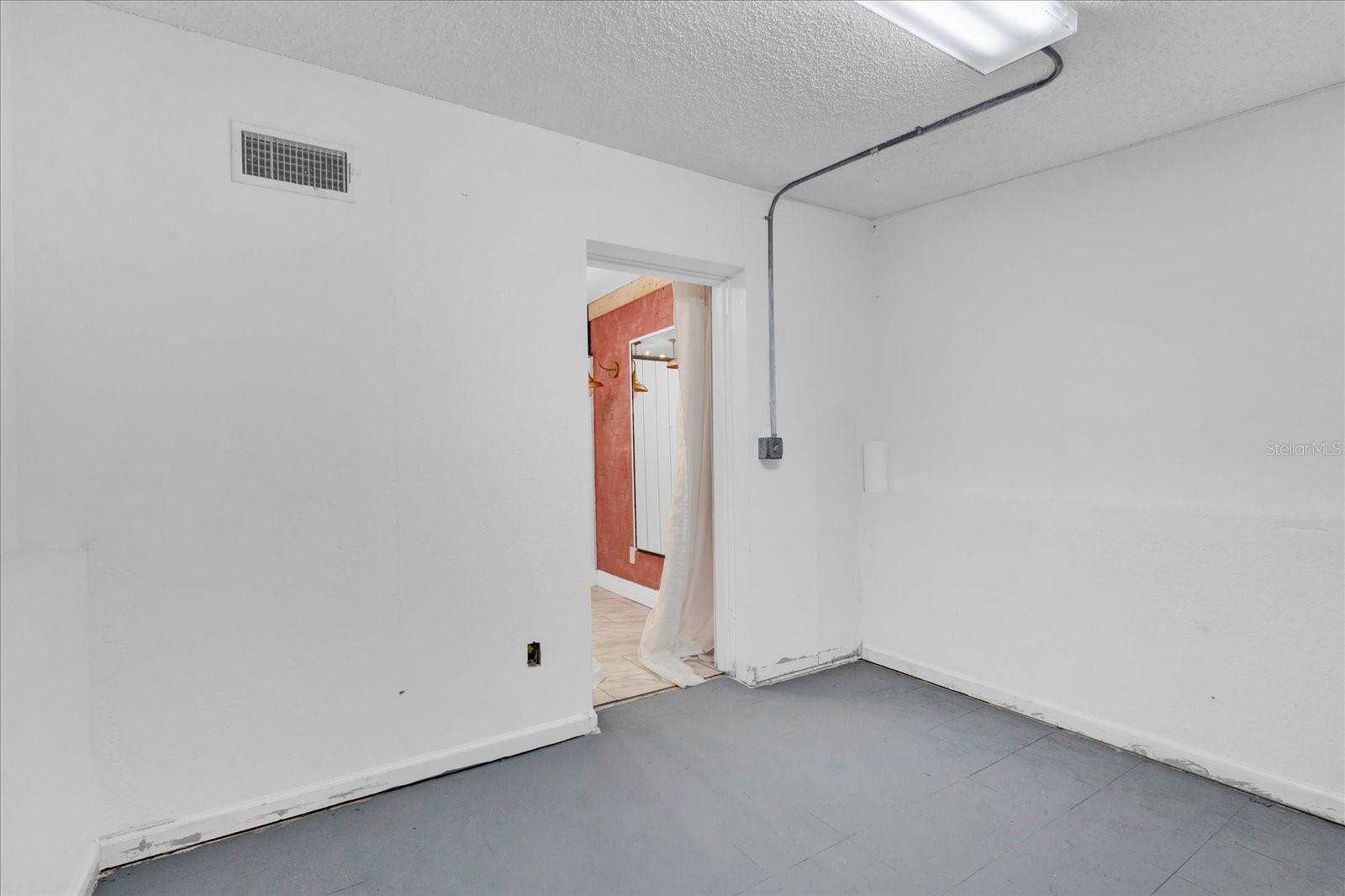 853 N STATE ROAD 434 RD, ALTAMONTE SPRINGS, FL, 32714