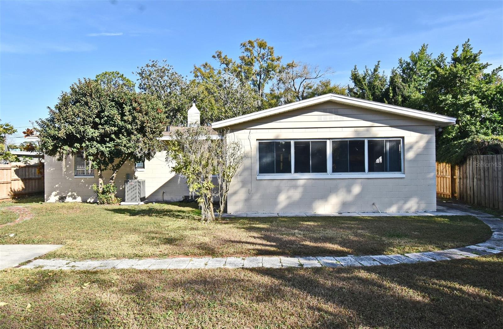 914 N THORNTON AVE, ORLANDO, FL, 32803