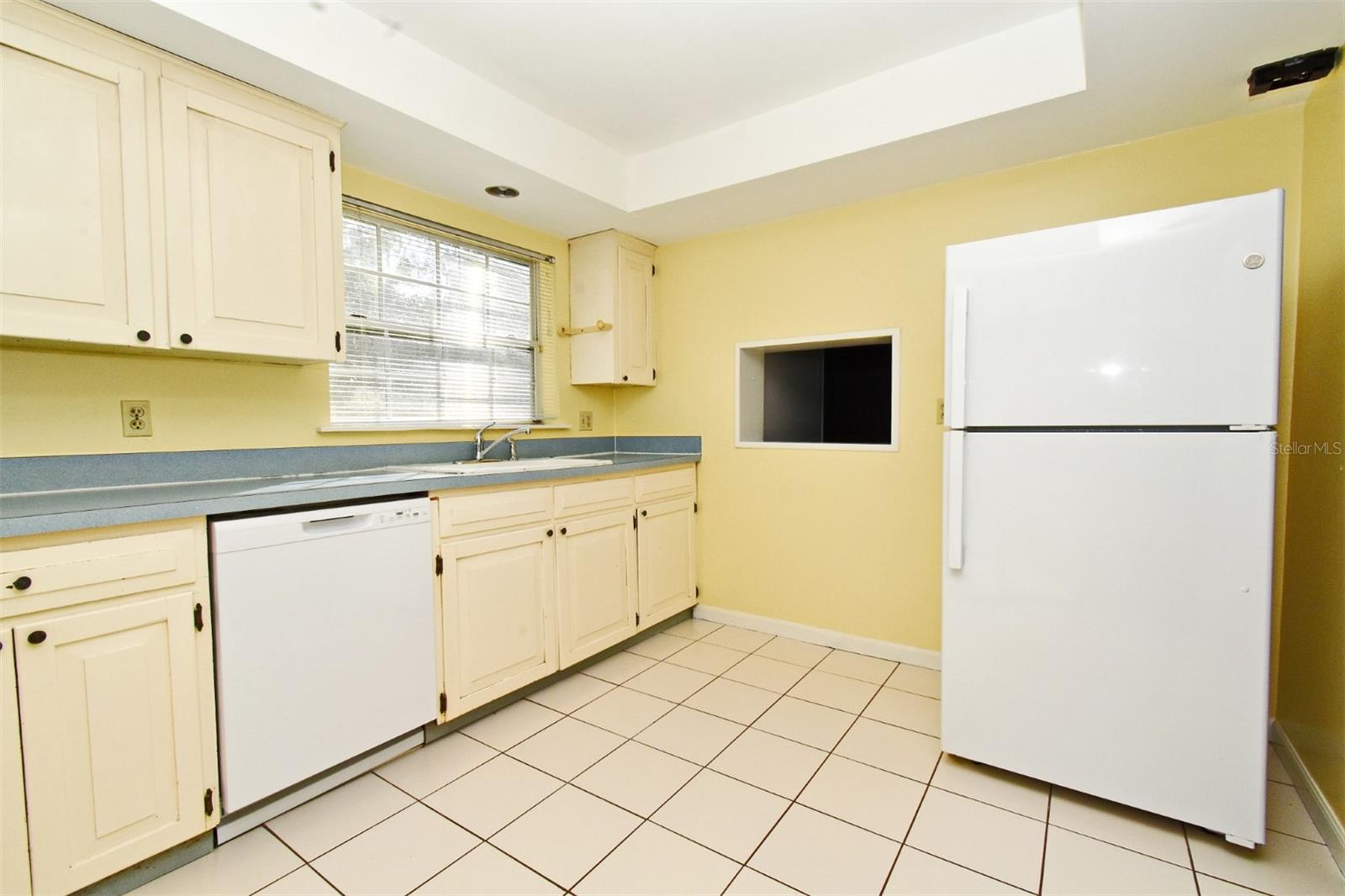 914 N THORNTON AVE, ORLANDO, FL, 32803