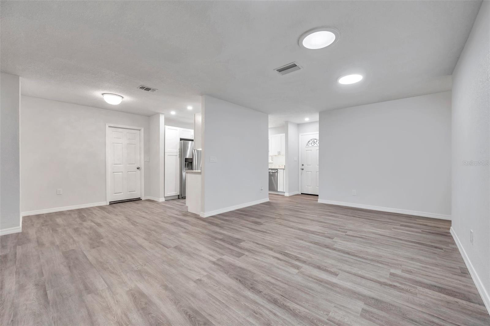 9100 52ND WAY N, PINELLAS PARK, FL, 33782