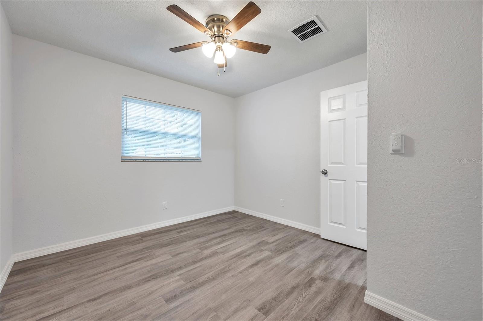 9100 52ND WAY N, PINELLAS PARK, FL, 33782