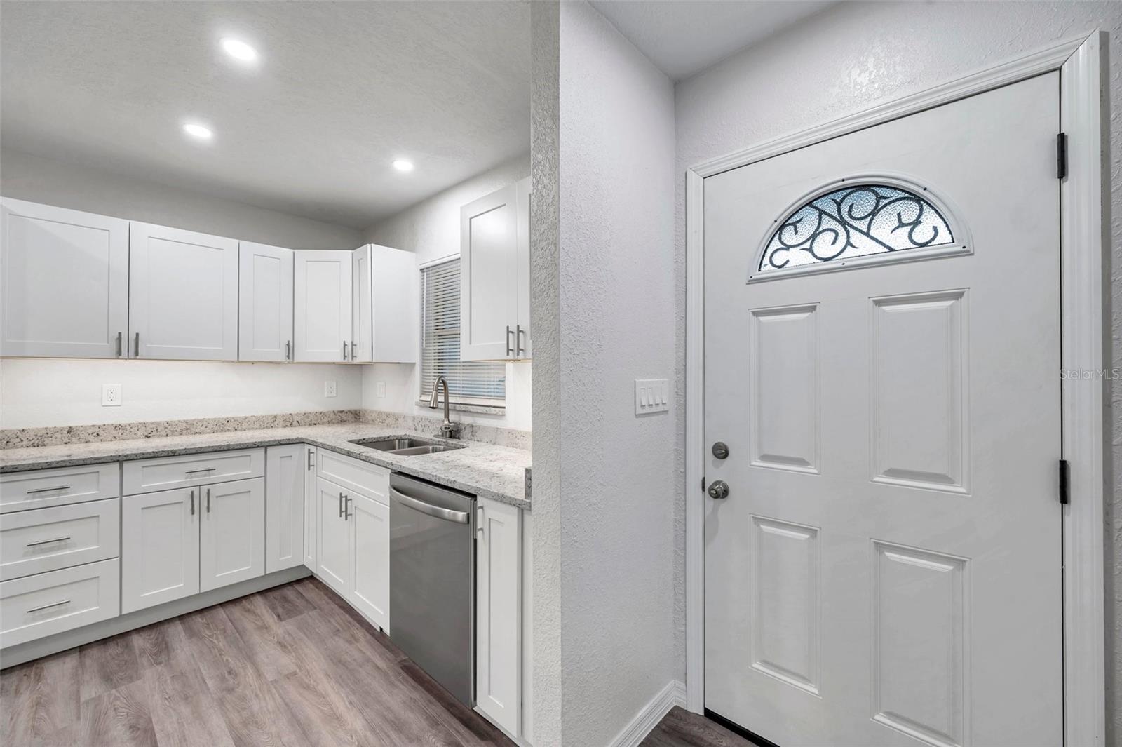 9100 52ND WAY N, PINELLAS PARK, FL, 33782