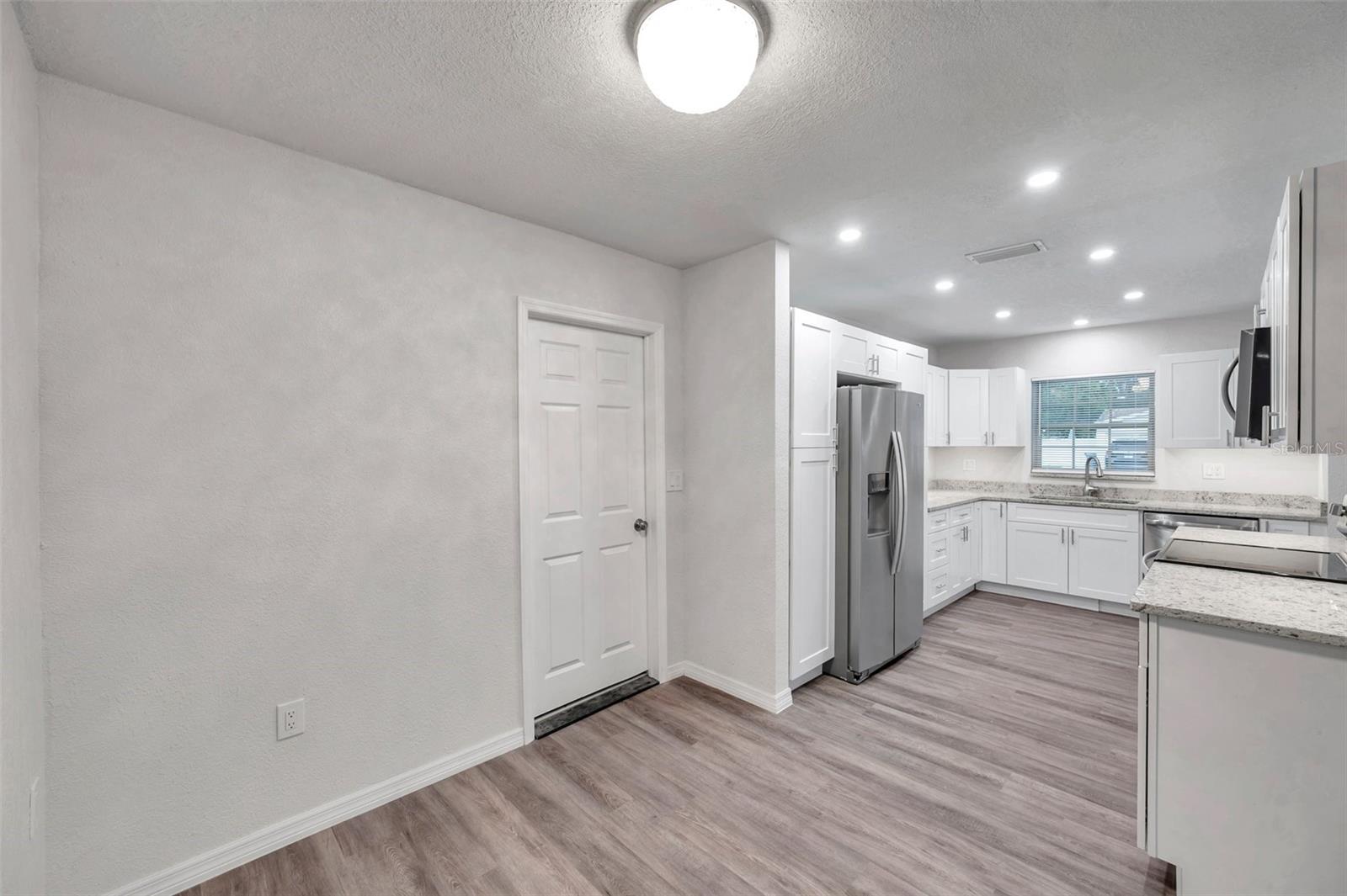 9100 52ND WAY N, PINELLAS PARK, FL, 33782