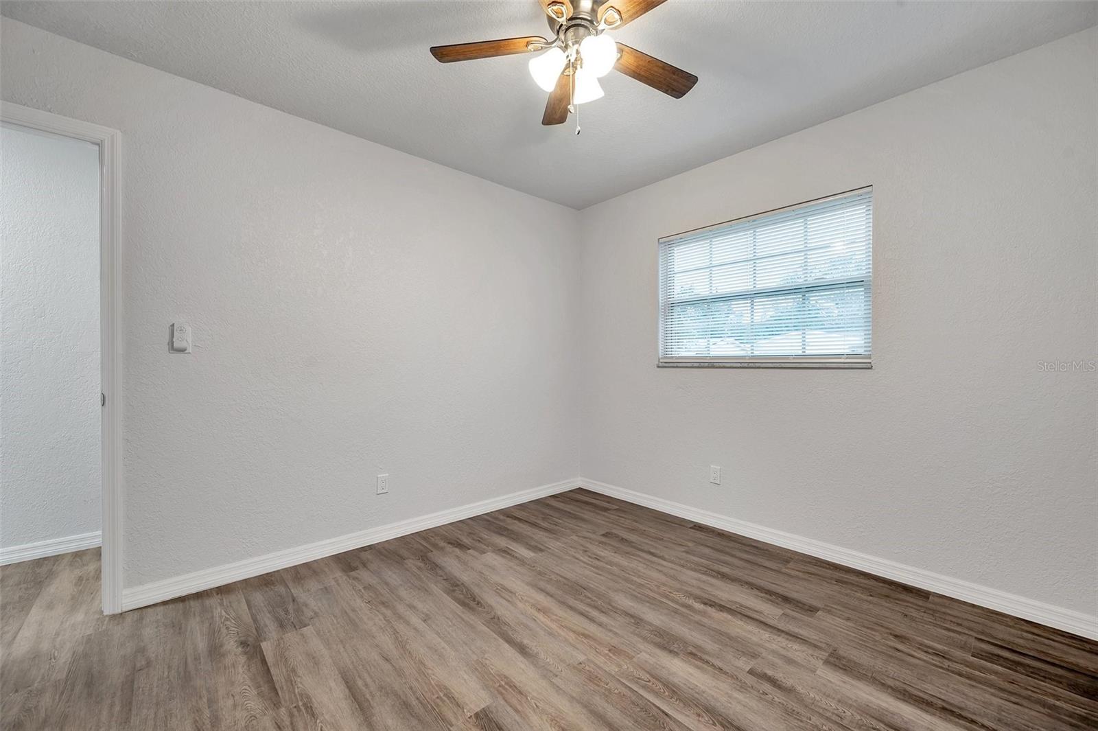 9100 52ND WAY N, PINELLAS PARK, FL, 33782