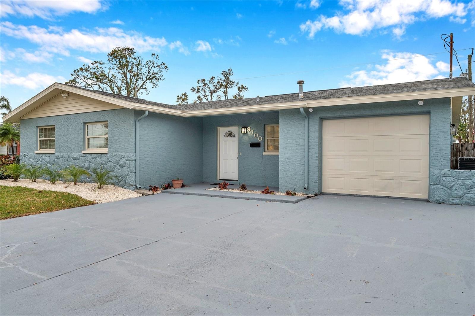 9100 52ND WAY N, PINELLAS PARK, FL, 33782