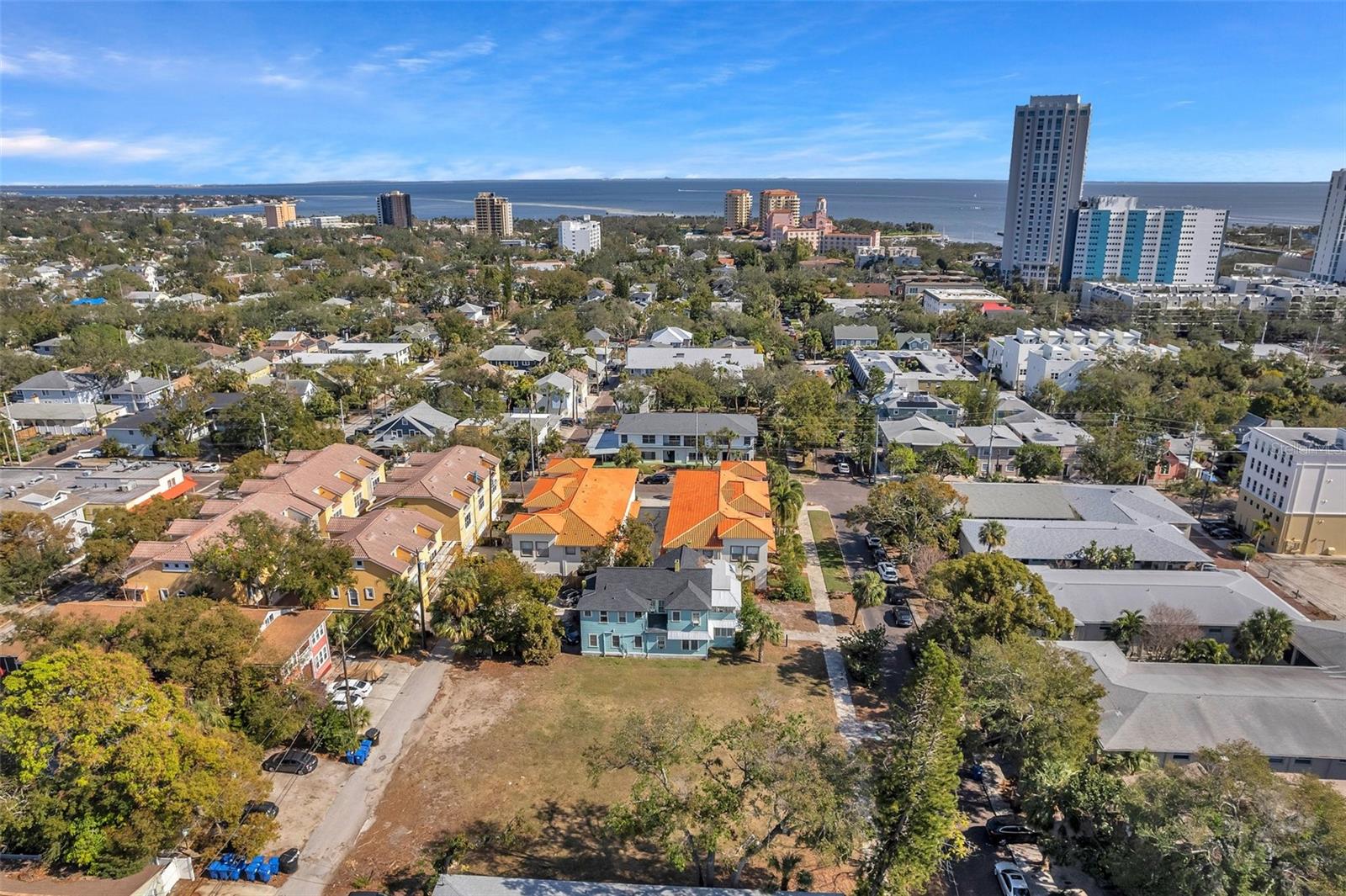 235 6TH AVE N, ST PETERSBURG, FL, 33701