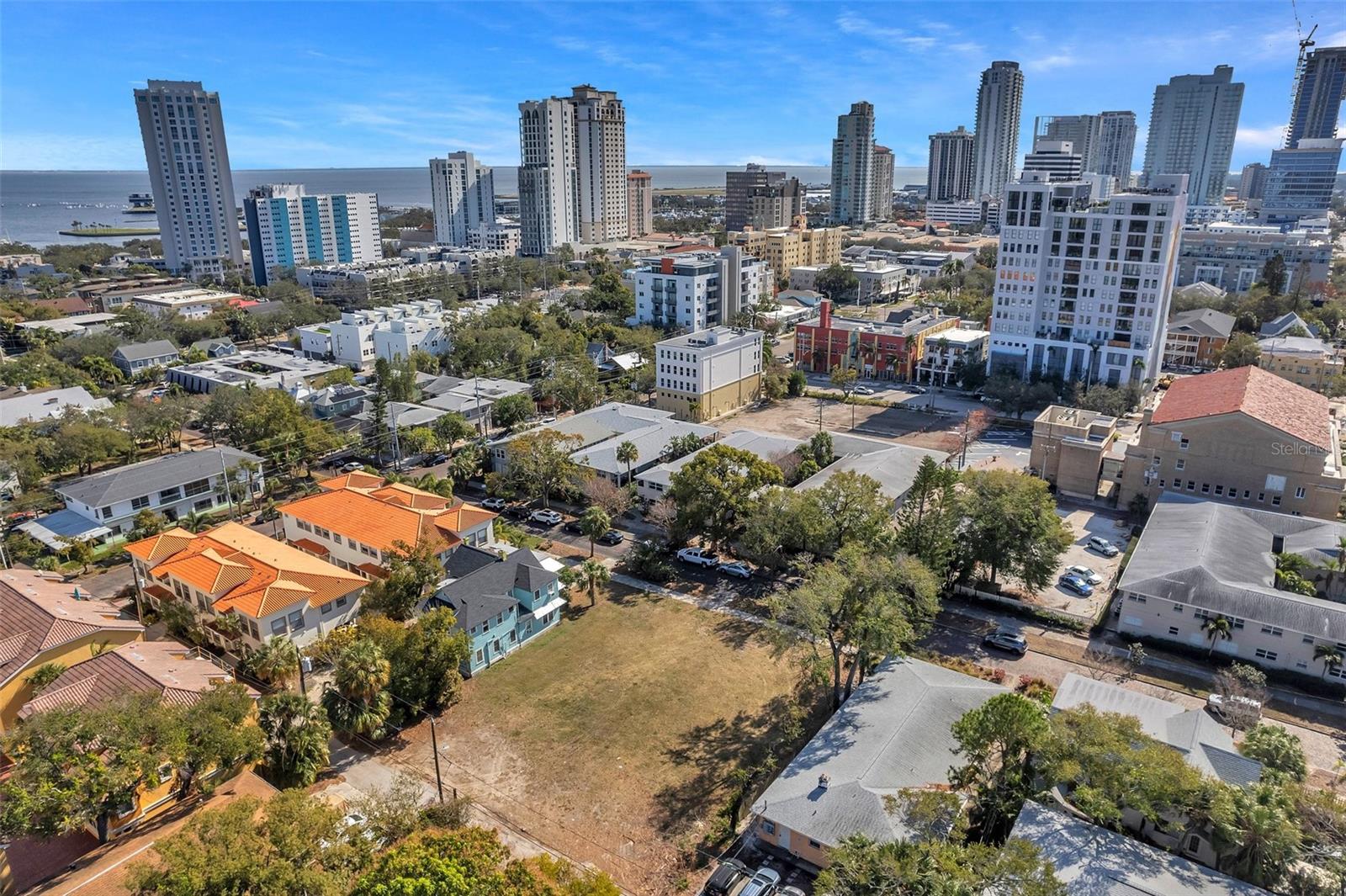 235 6TH AVE N, ST PETERSBURG, FL, 33701
