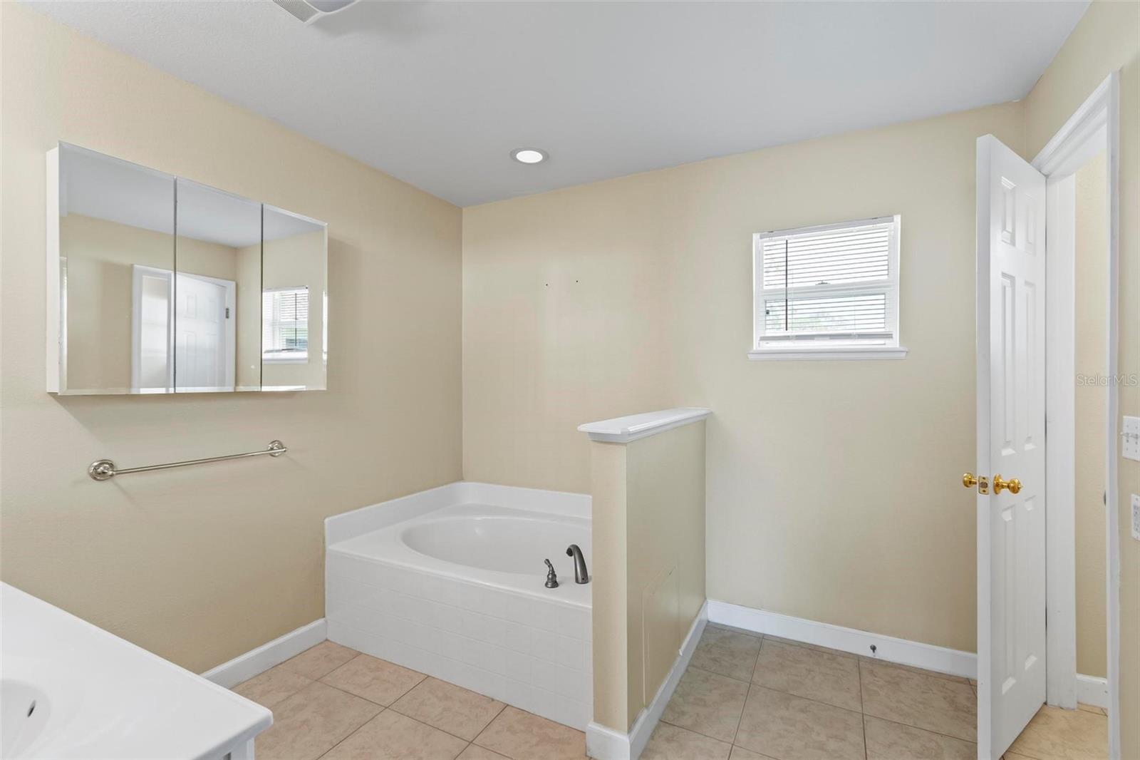 38 RIVERDALE LN, PALM COAST, FL, 32164