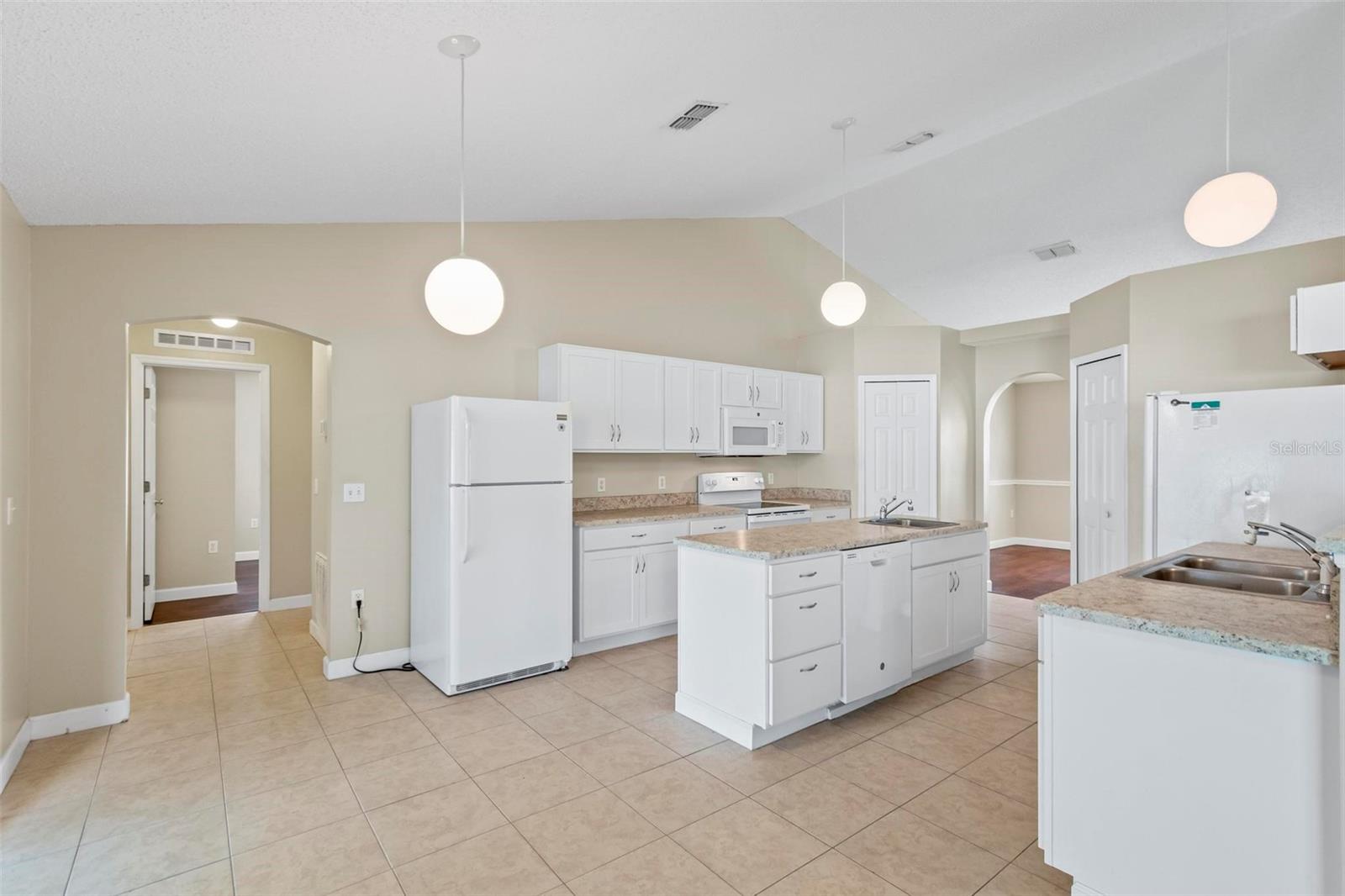 38 RIVERDALE LN, PALM COAST, FL, 32164