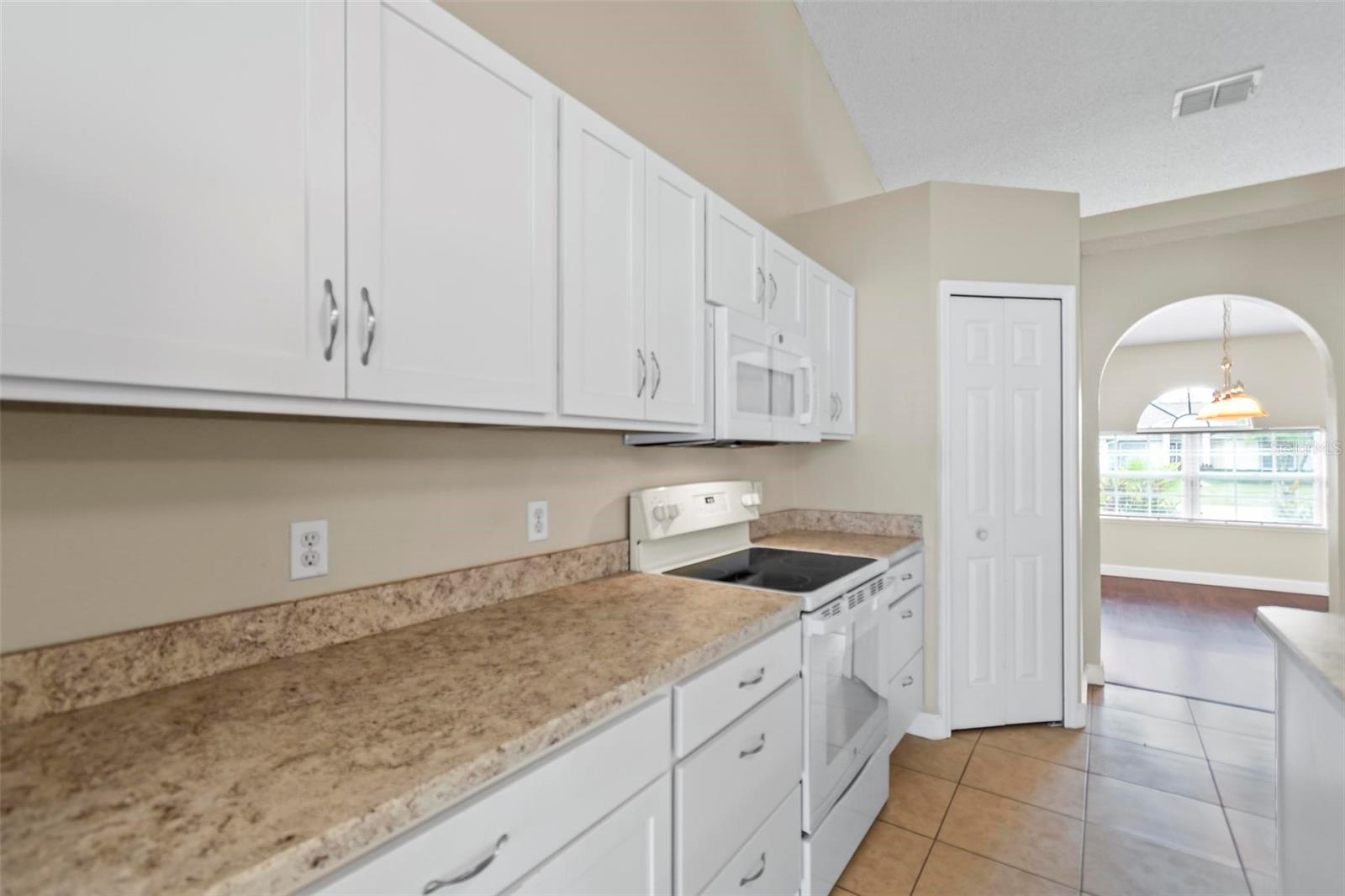 38 RIVERDALE LN, PALM COAST, FL, 32164