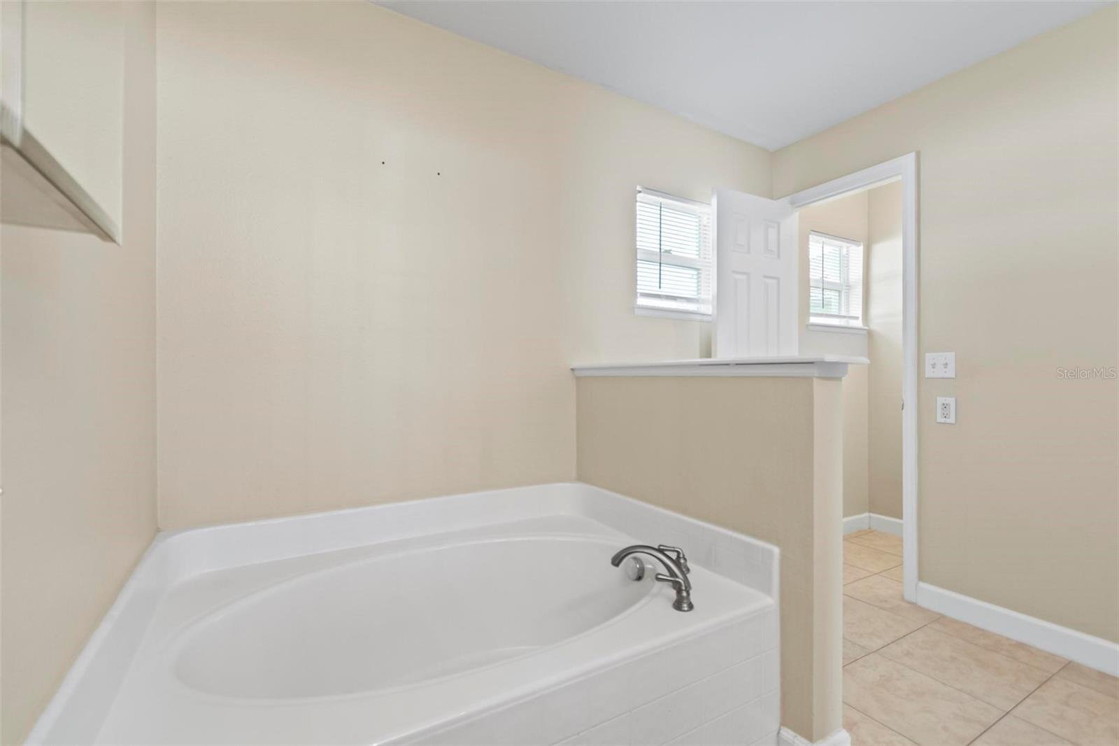 38 RIVERDALE LN, PALM COAST, FL, 32164