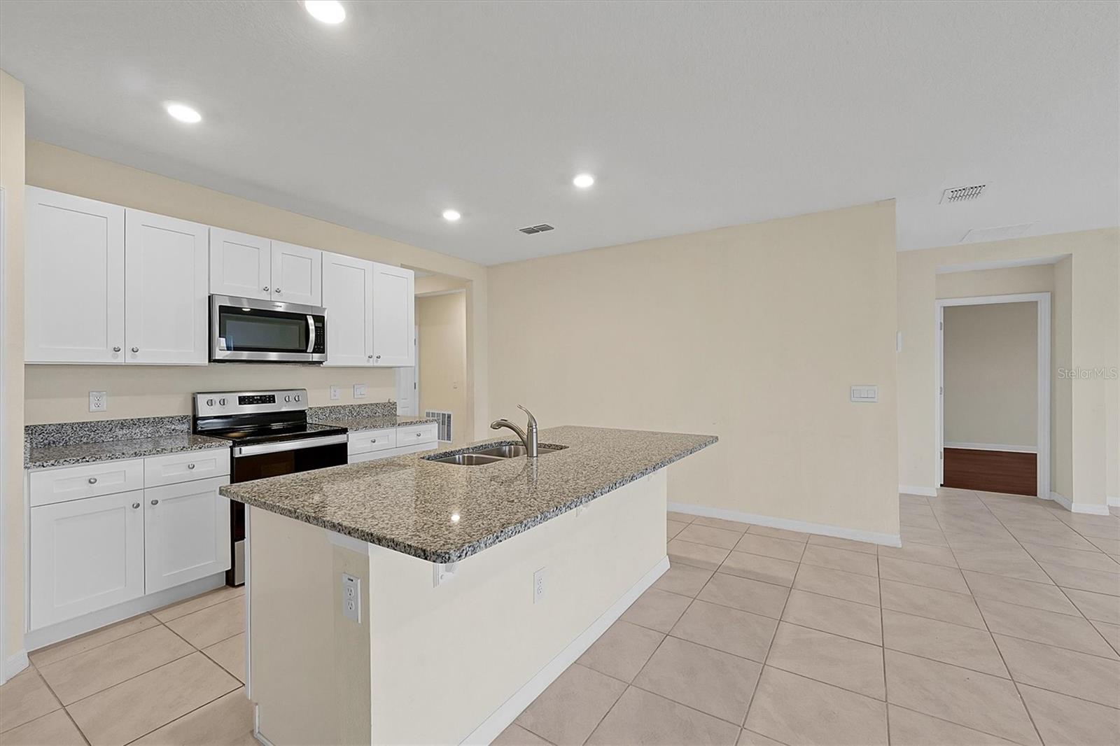 504 TALISI LOOP, ST CLOUD, FL, 34771