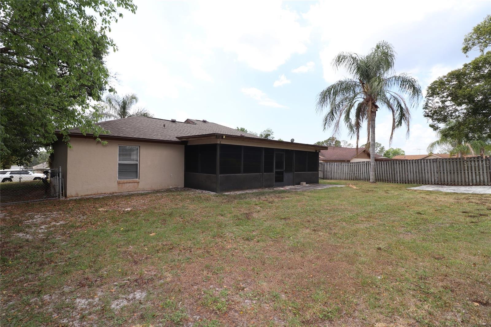 528 TRADEWINDS DR, DELTONA, FL, 32738