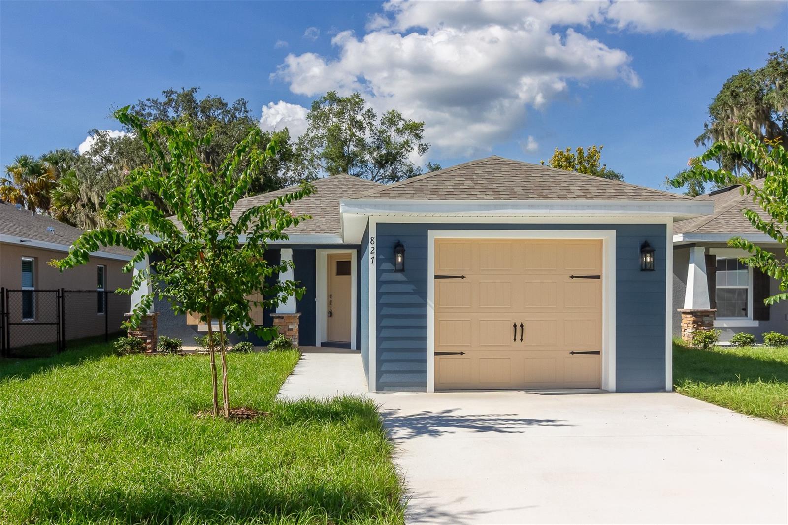 827 E CLIFFORD AVE, EUSTIS, FL, 32726