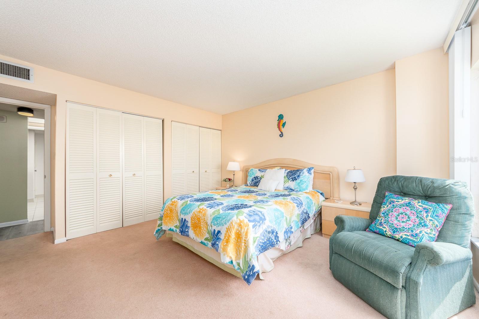 450 S GULFVIEW BLVD #807, CLEARWATER BEACH, FL, 33767