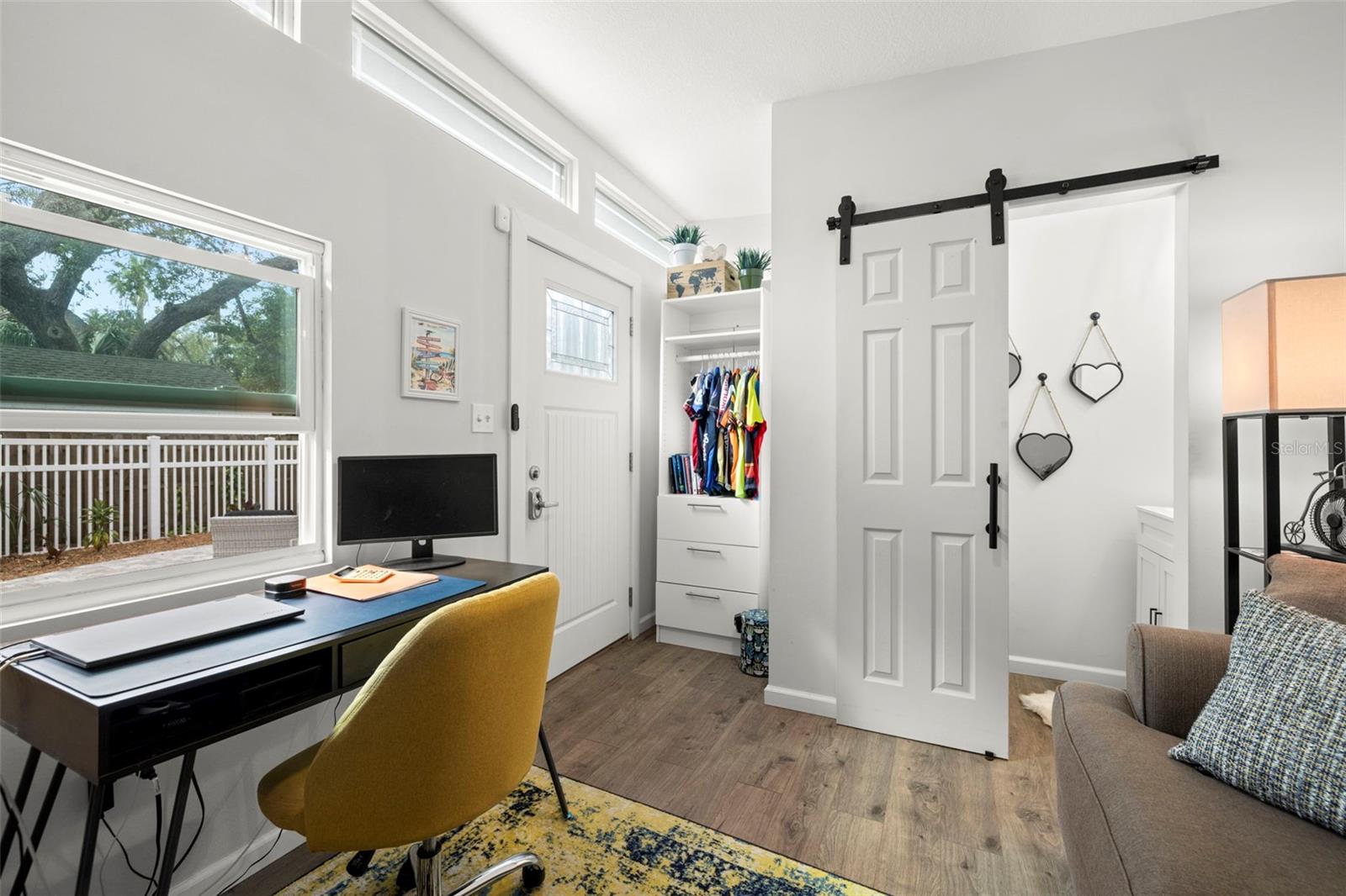 1030 CHARLES ST, CLEARWATER, FL, 33755