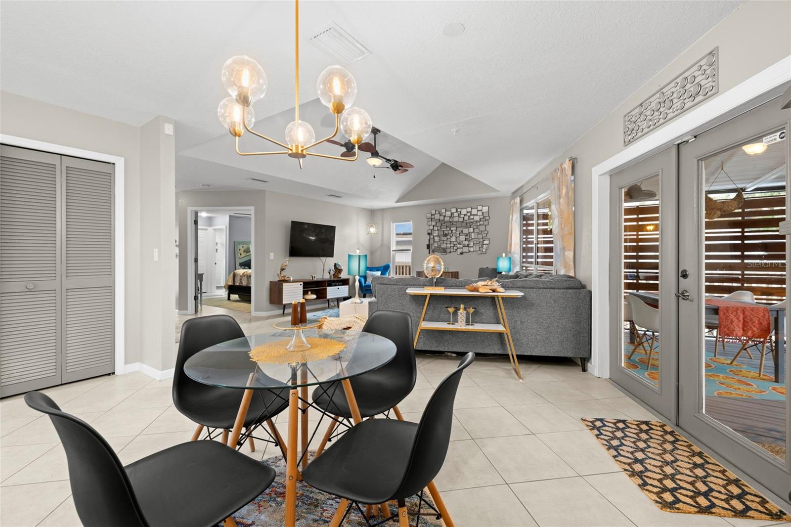 1030 CHARLES ST, CLEARWATER, FL, 33755