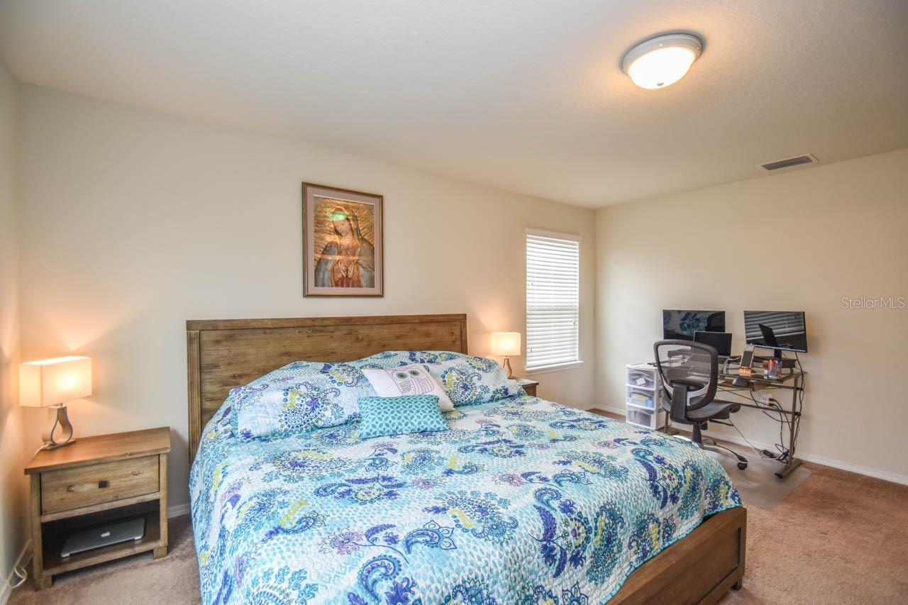 4762 WHITE SANDERLING CT, TAMPA, FL, 33619